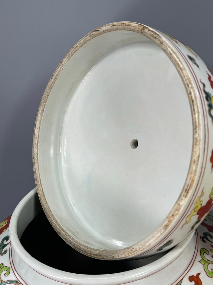 A Exquisite Wucai Dragon pattern Jar - 6