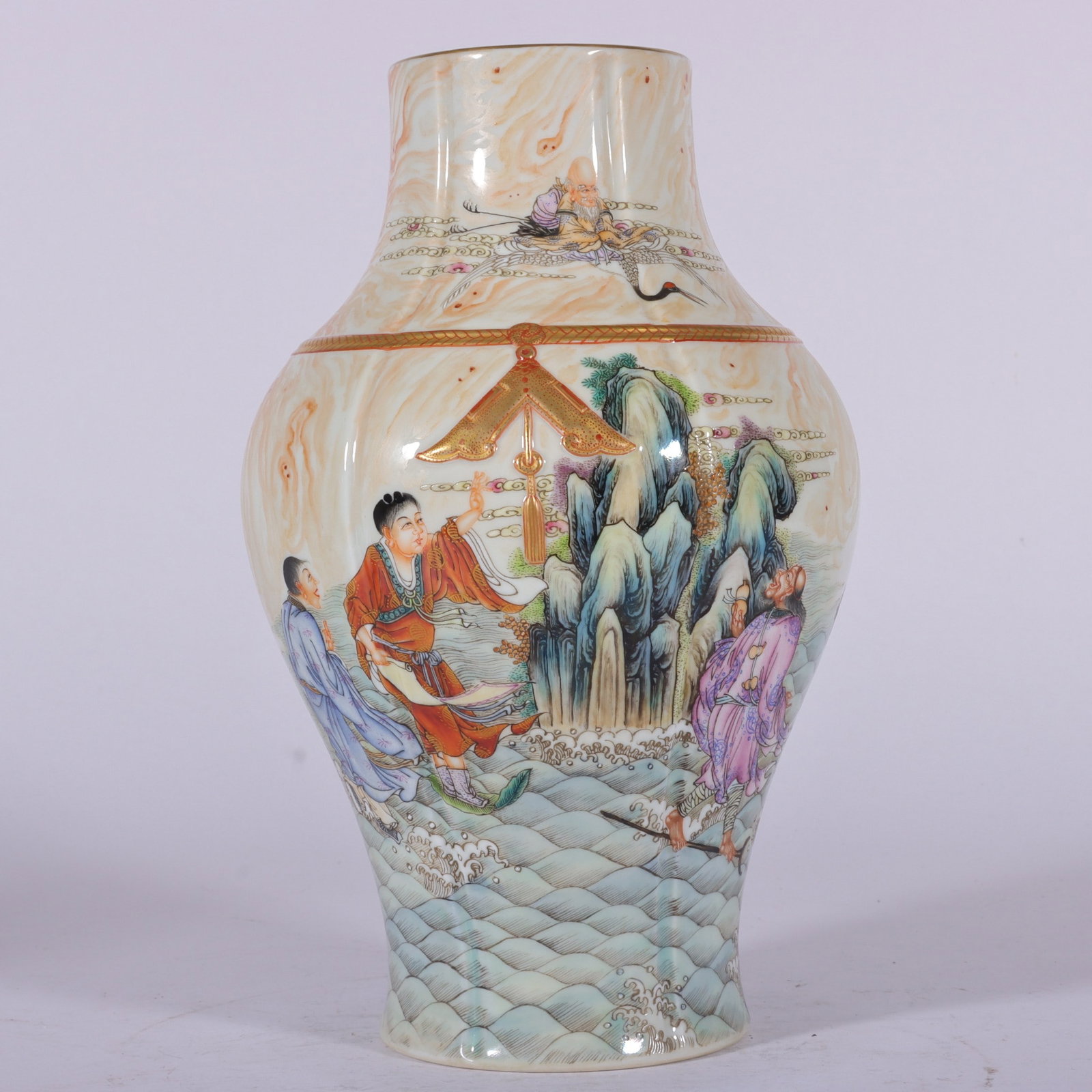 A Exquisite Famille-Rose Figures Pattern Vase: A Exquisite Famille-Rose Figures Pattern Vase,Qing Dynasty, China,Qianlong Four-character Mark,Size:7.8inx2.4inx4.5inx3in 粉彩人物纹瓶,中国清É