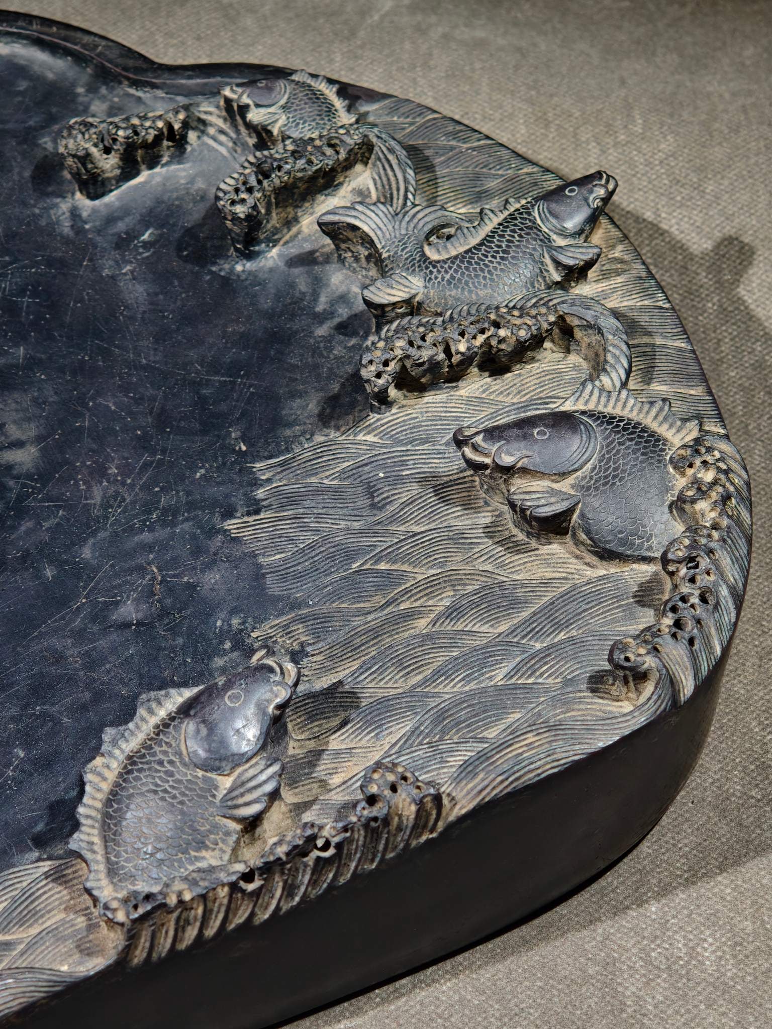 A Exquisite Fish Pattern Inkstone - 7