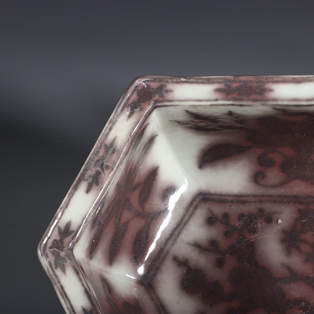 A Exquisite Underglaze-Red Flower Pattern Flowerpot - 8