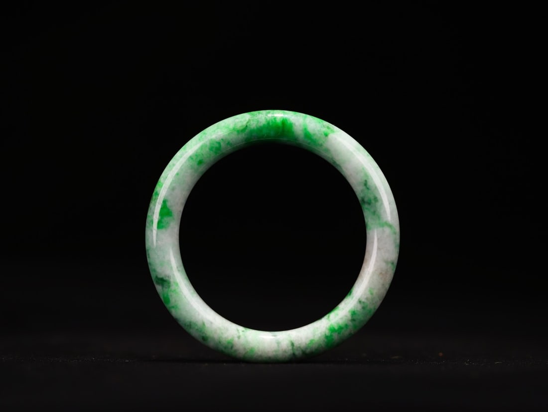 An Exquisite Jadeite Bracelets - 3