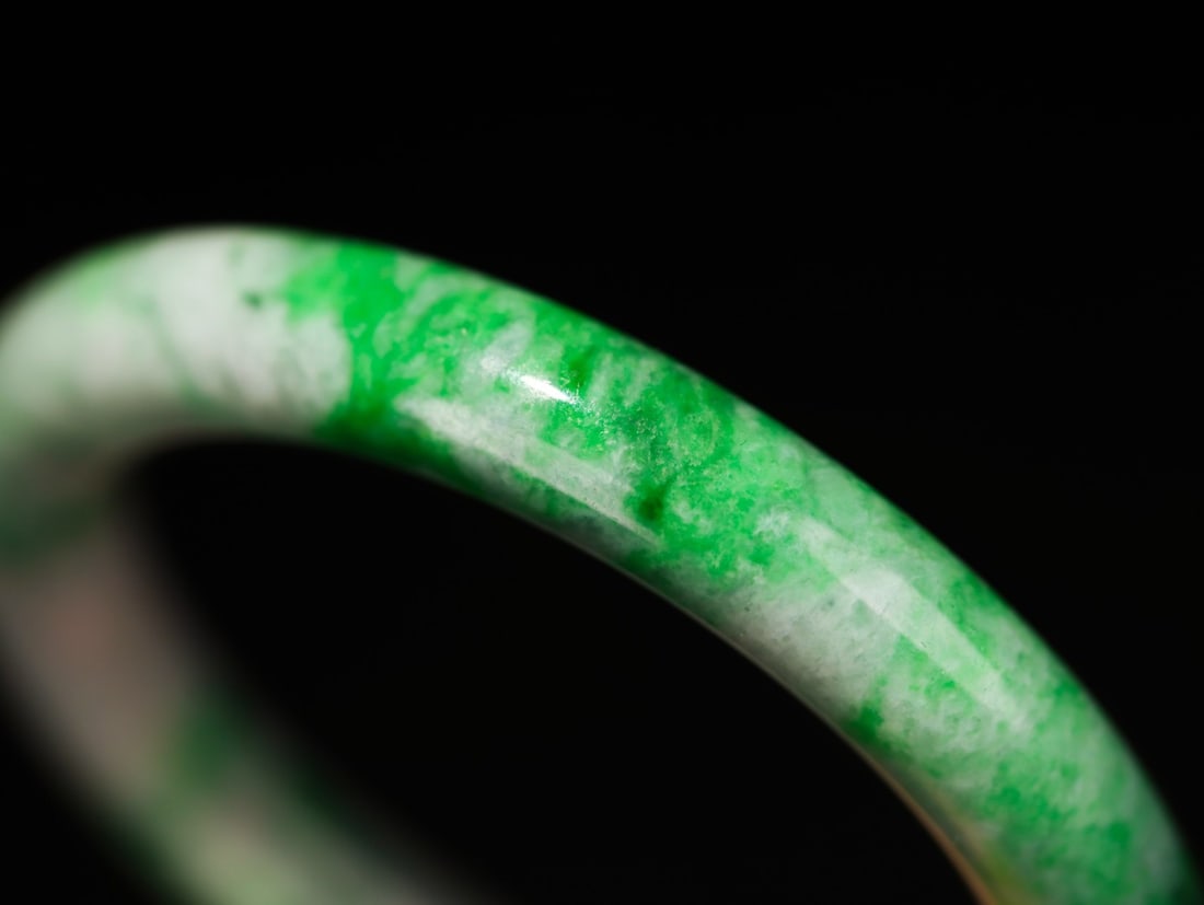 An Exquisite Jadeite Bracelets - 7