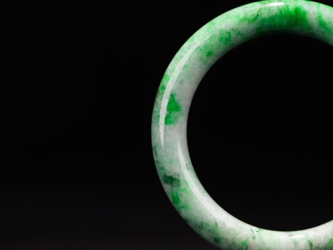An Exquisite Jadeite Bracelets - 8