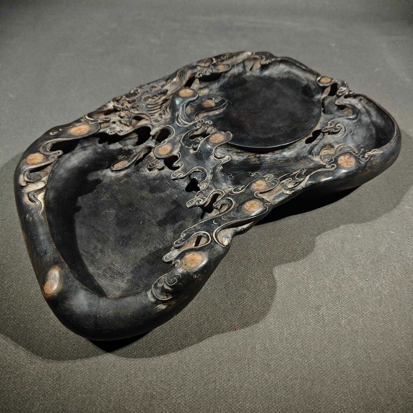 An Exquisite Auspicious Cloud Pattern Dragon Pattern Inkstone - 6