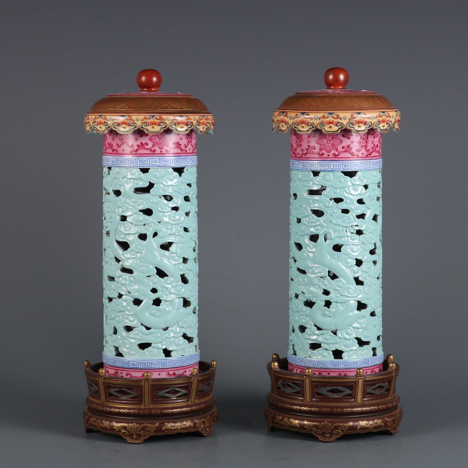 A Pair of Exquisite Famille-Rose Painted Gold Incense Tube: A Pair of Exquisite Famille-Rose Painted Gold Incense Tube Qing Dynasty, China Qianlong Four-character Mark Size:10.4inx2.6in古铜釉描金镂空亭式