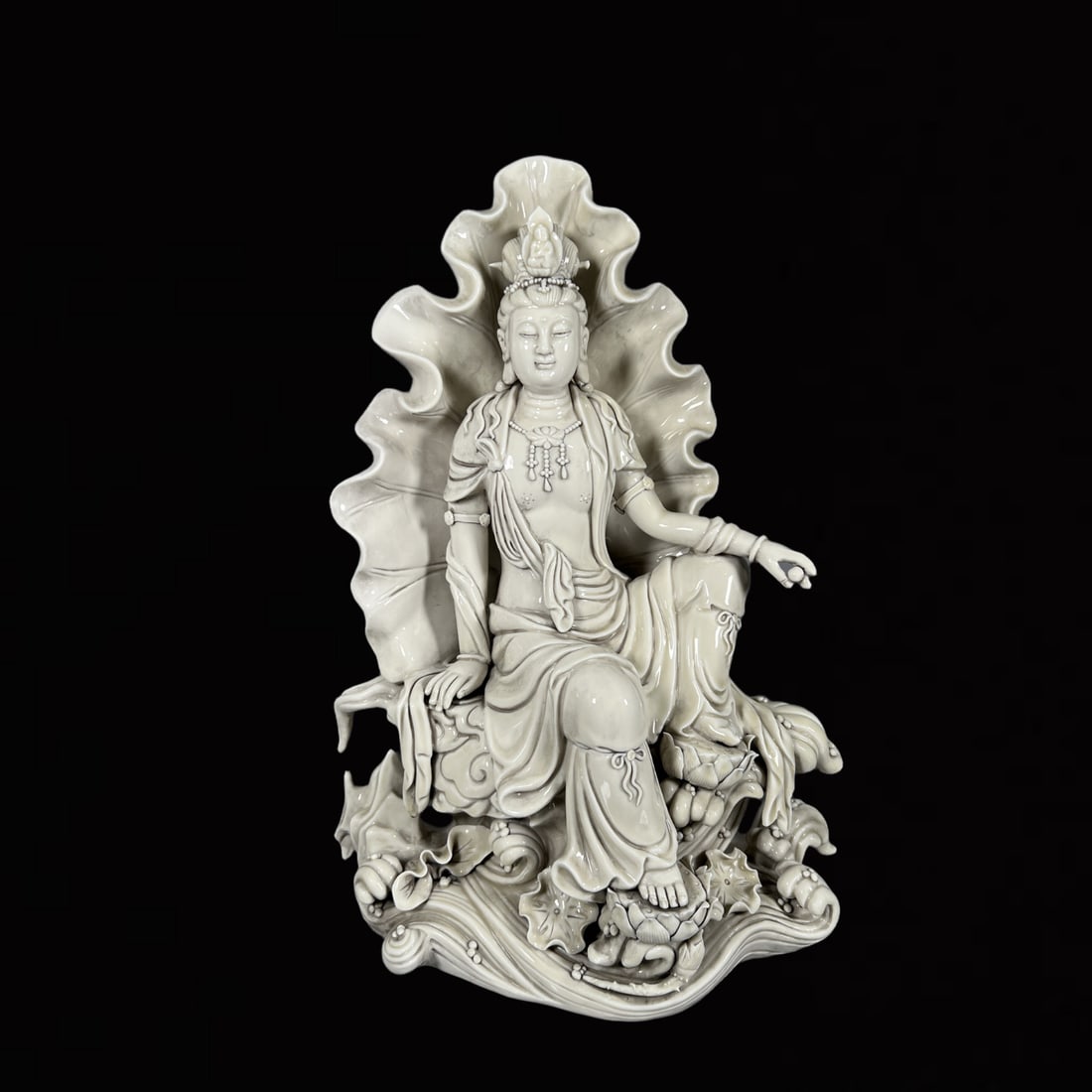 A Solemn Blance-De-Chine Statue of Avalokitesvara: A Solemn Blance-De-Chine Statue of Avalokitesvara,Ming Dynasty,China,He Chaozong Mark,Size:17.3in 