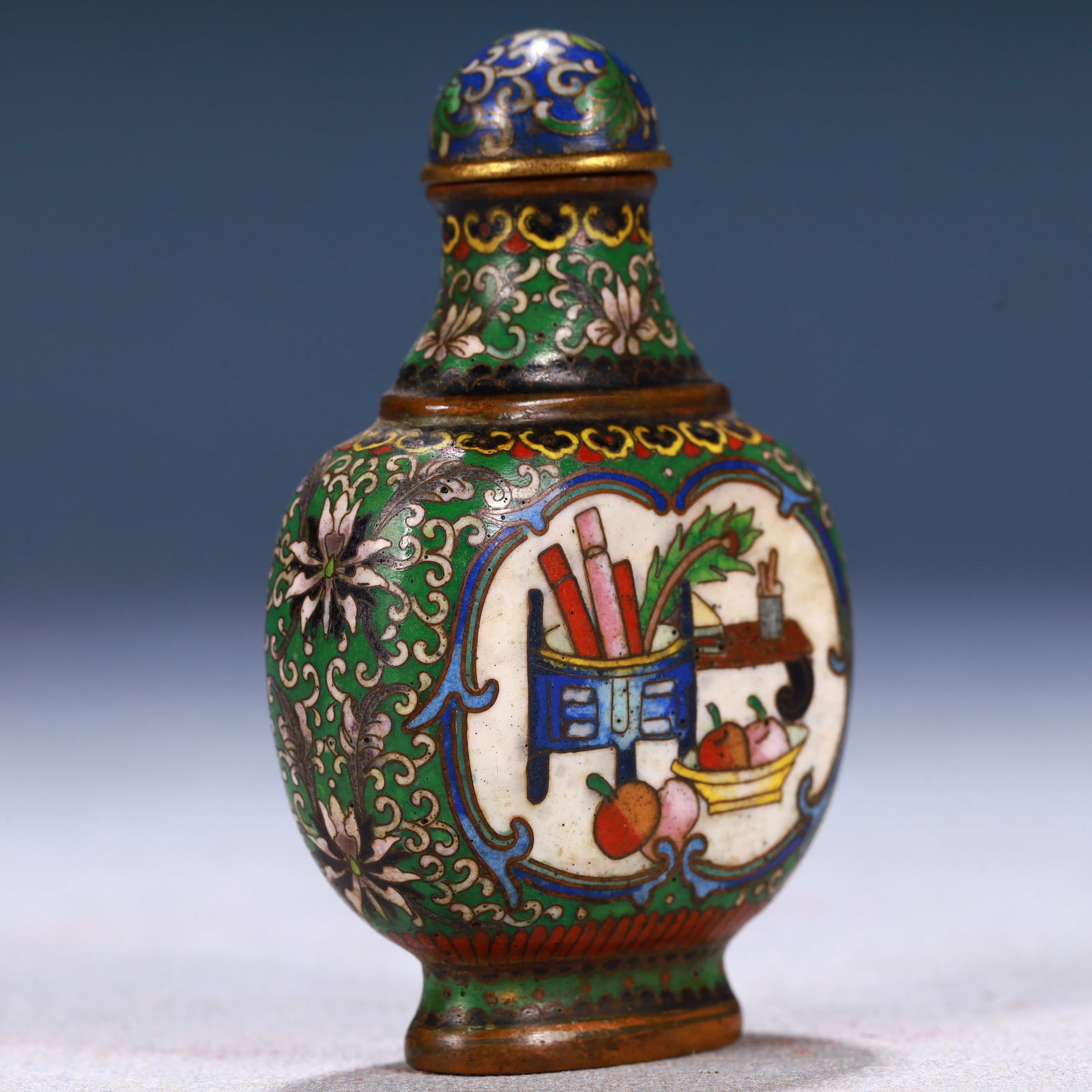 An Exquisite Cloisonne Pine Pattern Snuff Bottle - 4