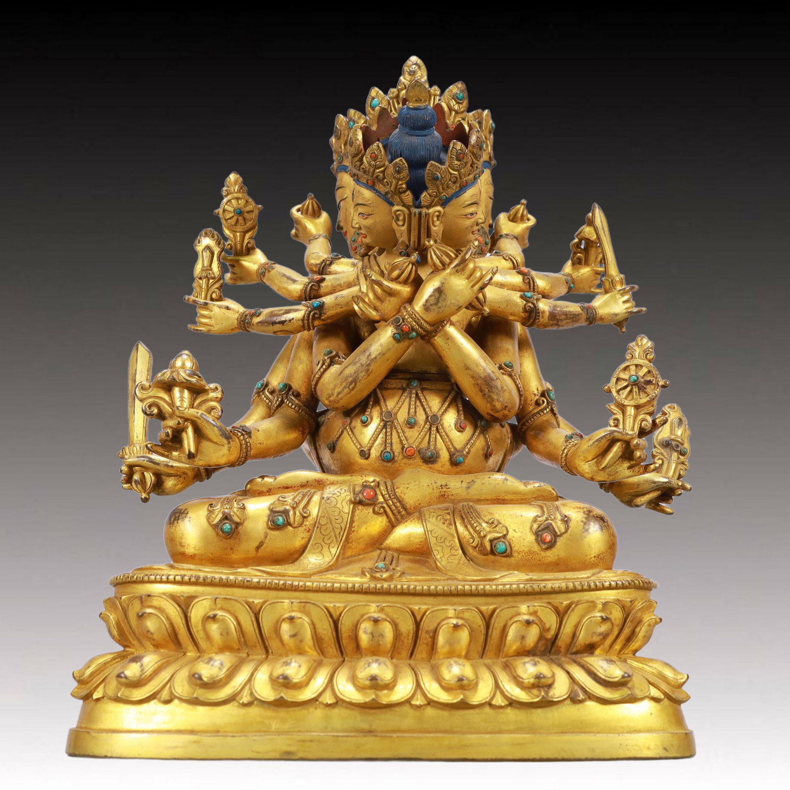 A Solemn Gilt Bronze Statue of Vajrasattva (1 of 11)