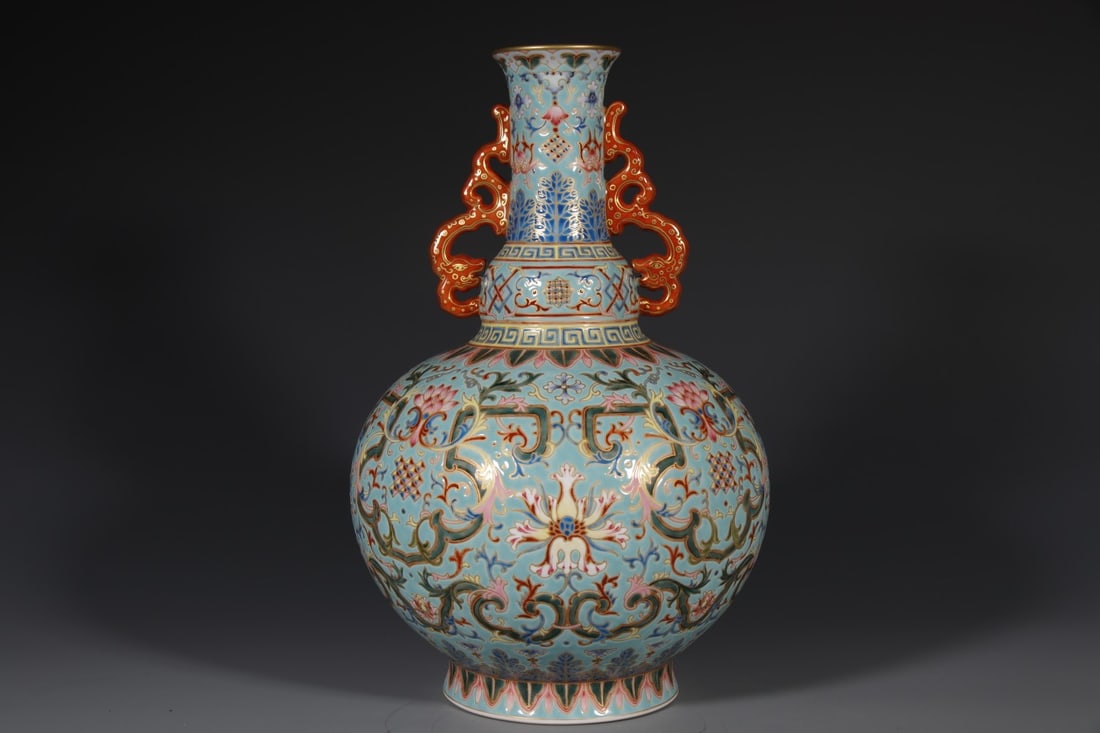 A Rare Green Ground Enamel Lotus Pattern Double-Ears Vase (1 of 8)