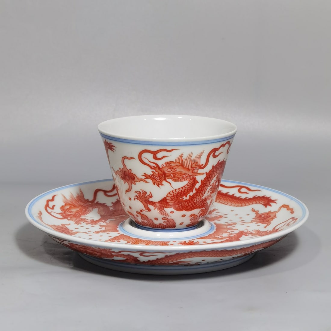 An Exquisite Iron-Red Auspicious Cloud and Dragon Pattern Cup,with Plate (1 of 4)