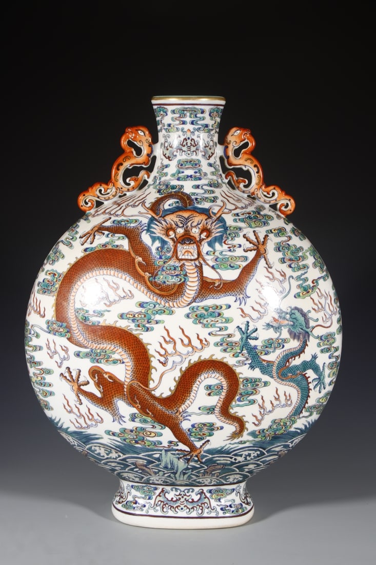 A Huge Doucai Auspicious Cloud and Dragon Pattern Double-Ears Vase (1 of 9)