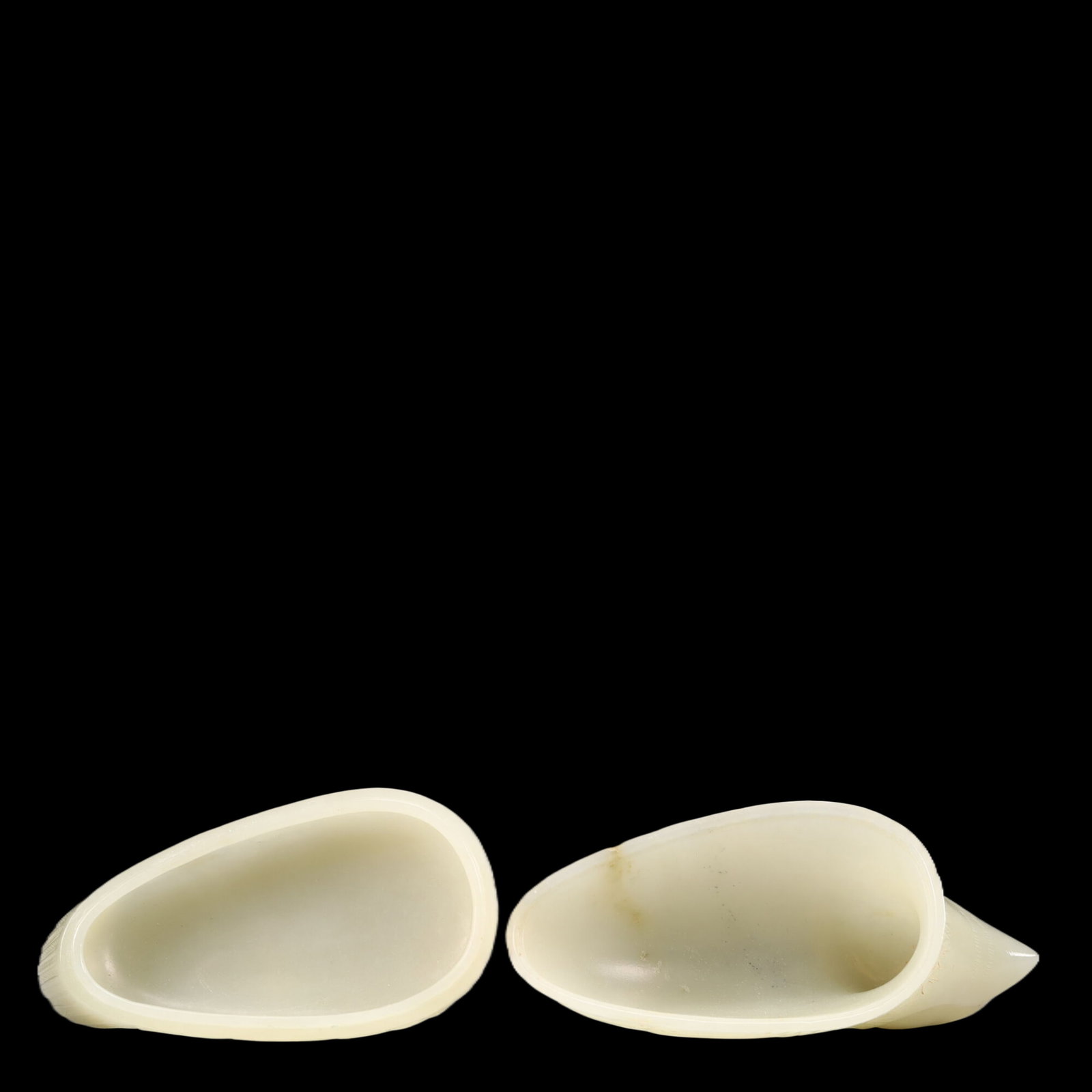 An Exquisite White Jade Bird Ornament - 7