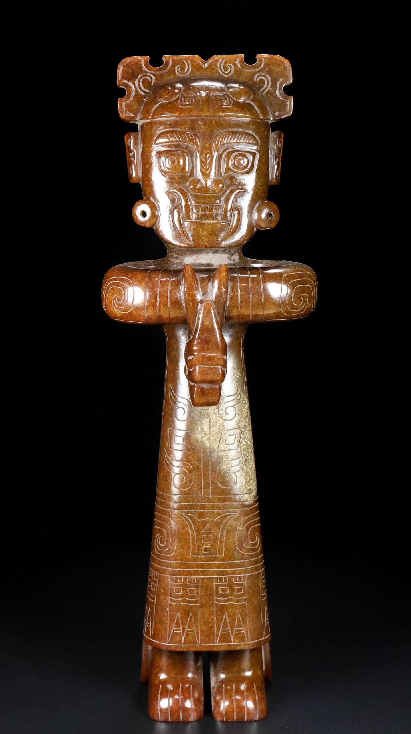 An Exquisite Archaic Jade Figure Ornament: An Exquisite Archaic Jade Figure Ornament,Ancient Time,China,Size:4.1inx2.8inx12.2in,Weight:2233g 高古玉人物摆件,中国远古时ć