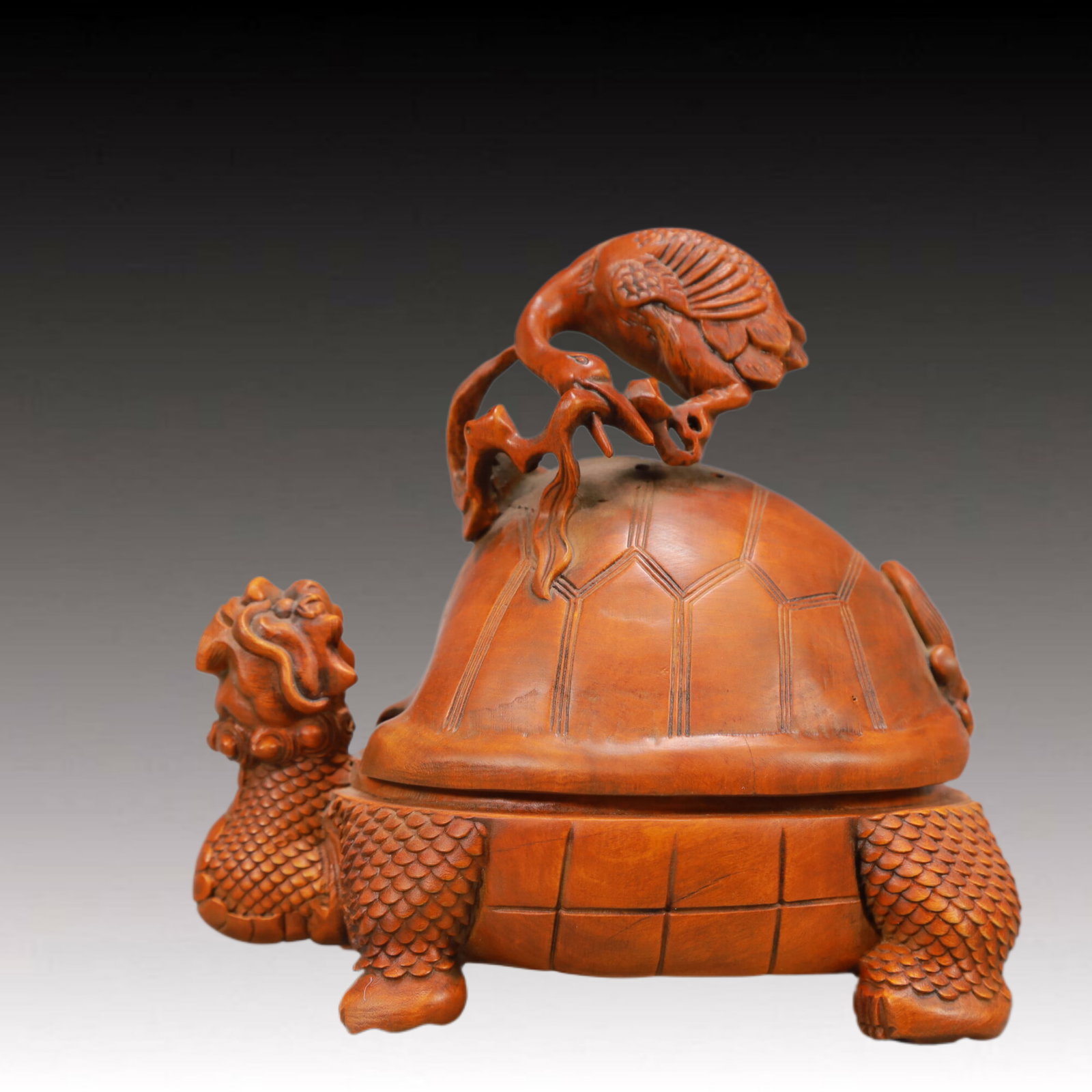 An Exquisite Boxwood Turtle Crane Censer: An Exquisite Boxwood Turtle Crane Censer,Qing Dynasty,China,Size:5.1inx3.6inx5.3in,Weight:250g 黄杨木龟鹤香炉,中国清代