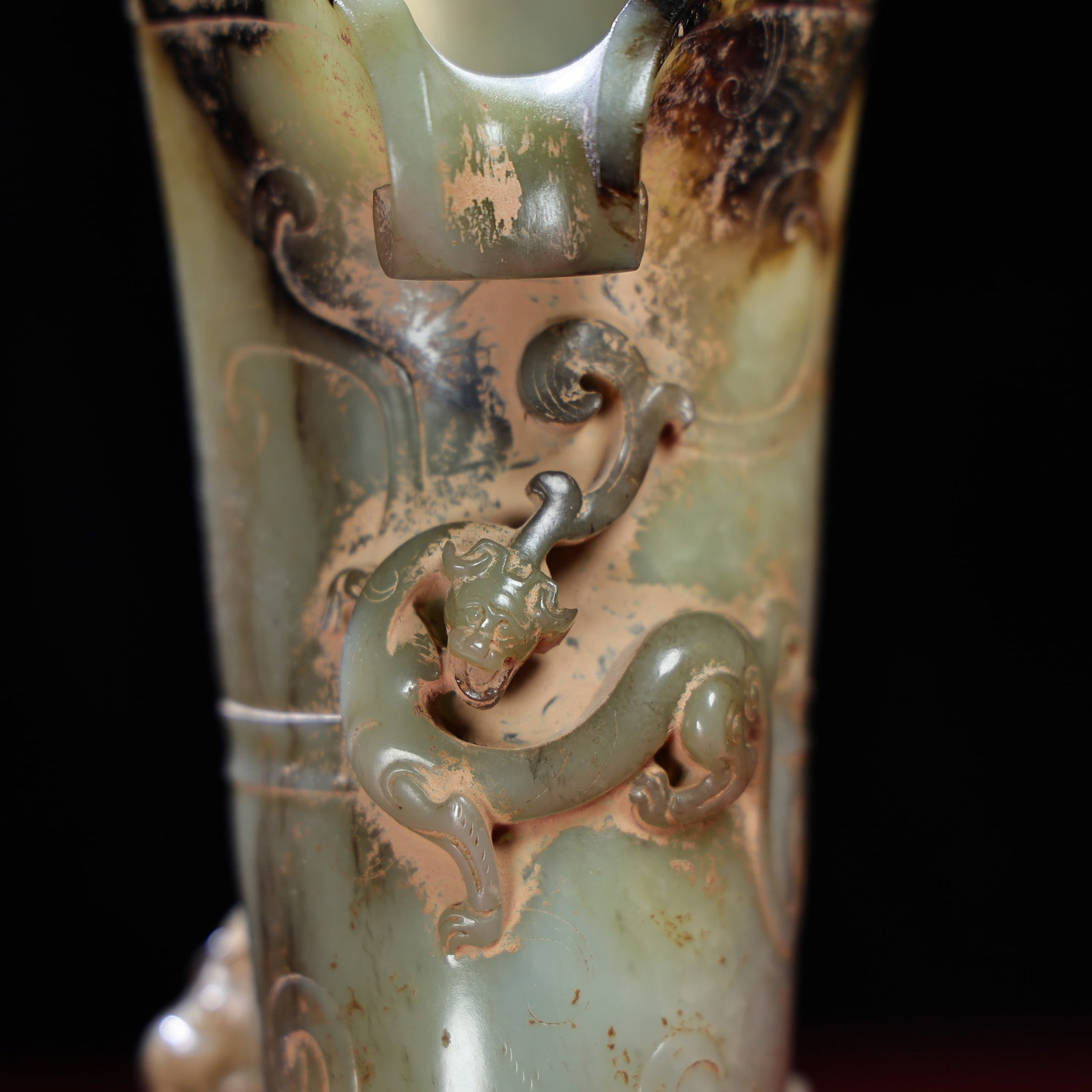 An Exquisite White Jade Dragon Pattern Cup - 2