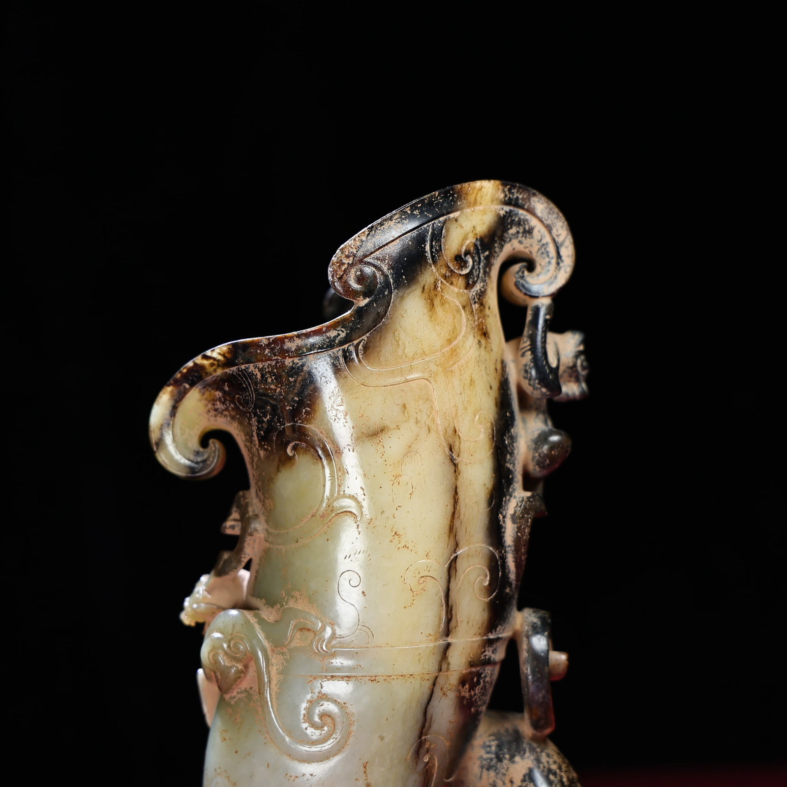 An Exquisite White Jade Dragon Pattern Cup - 5