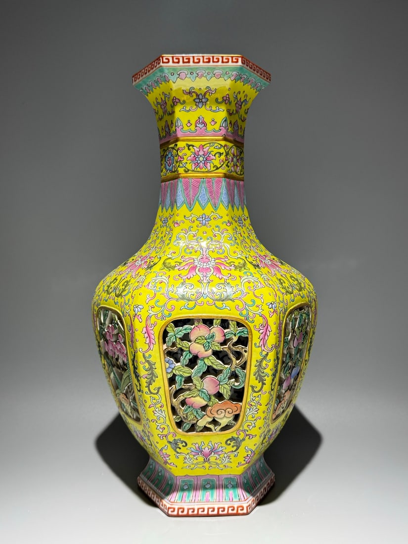 A Huge Enamel Lotus Pattern Vase: A Huge Enamel Lotus Pattern Vase,Qing Dynasty,China,Qianlong Four-character Mark,Size:15.9inx9.1in 