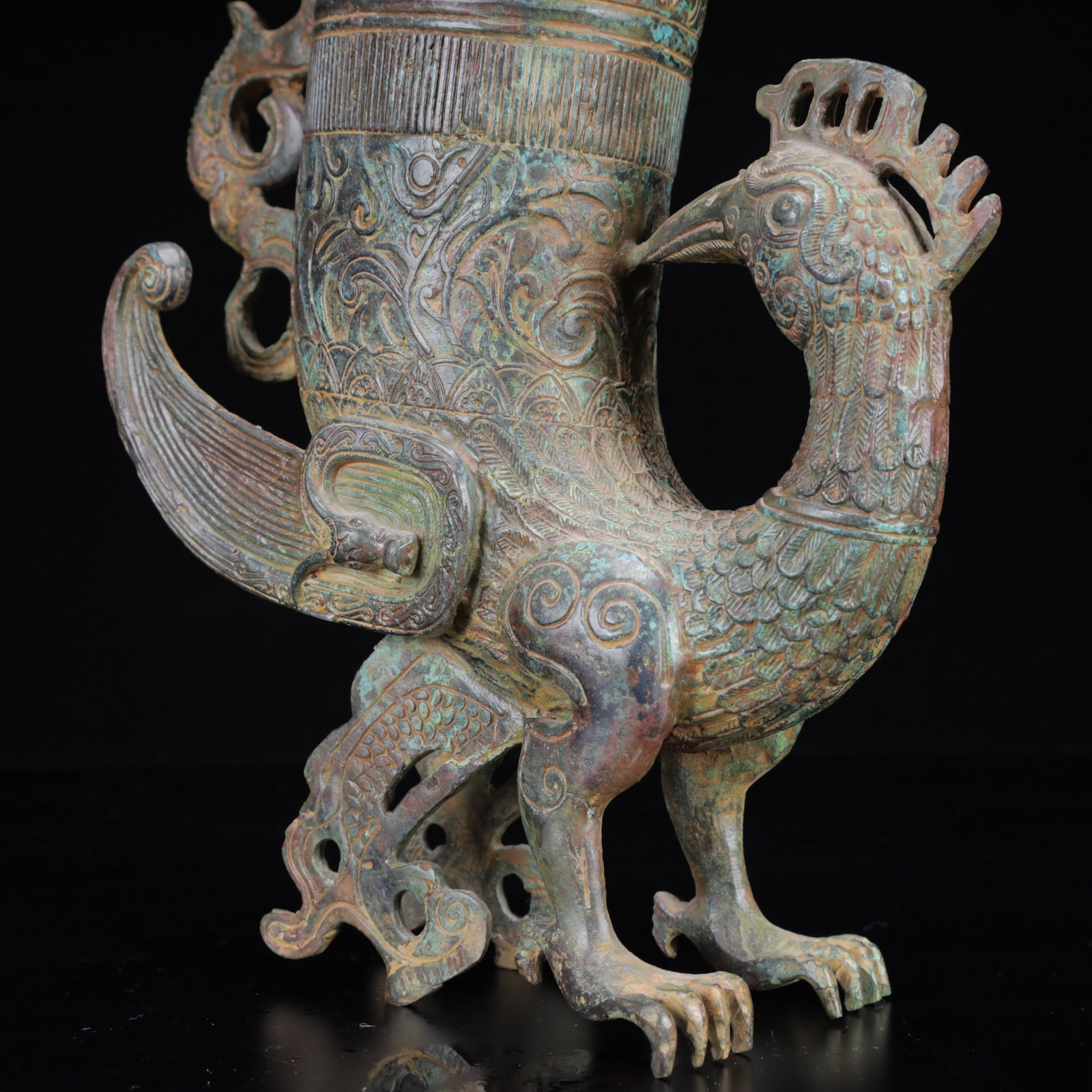 An Archaic Bronze Phoenix Pattern Cup - 10