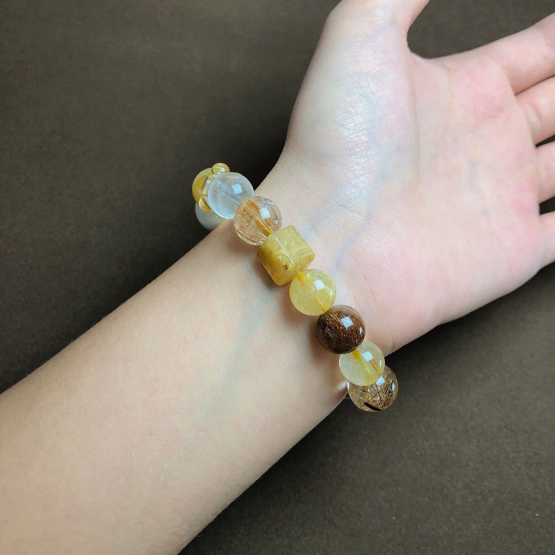 An Exquisite Crystal Bracelets - 5