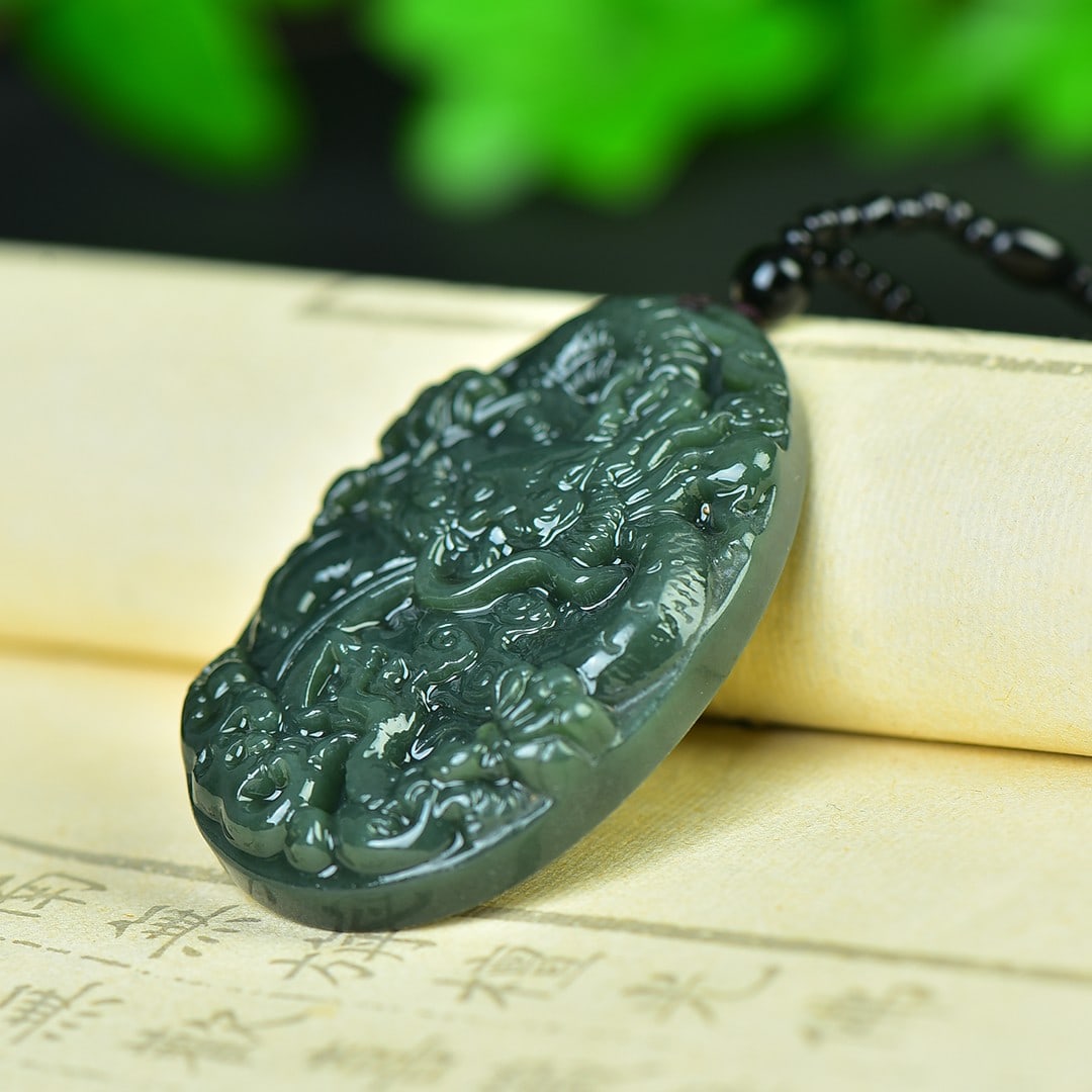 An Exquisite Jasper Dragon Pattern Pendant - 3