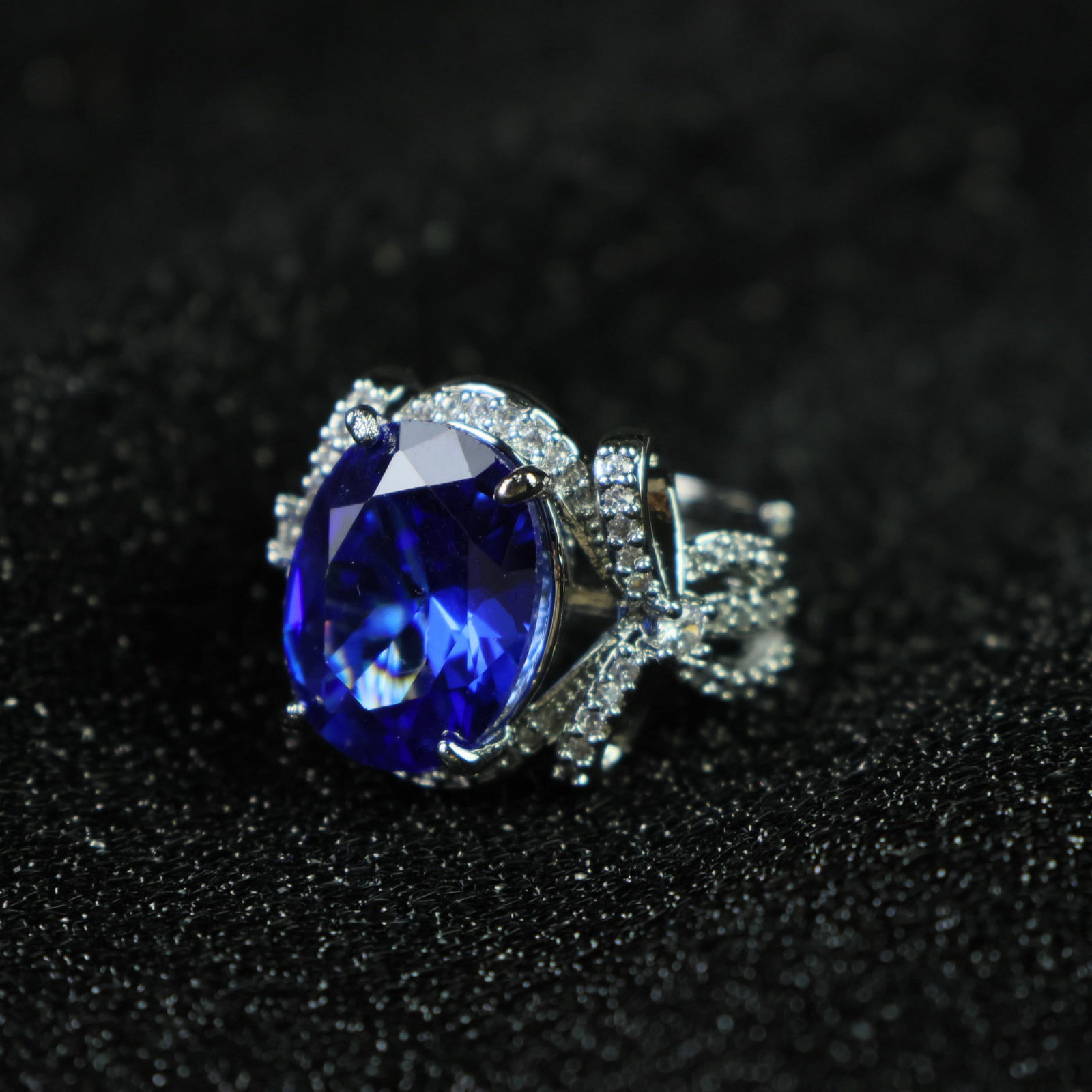 An Exquisite Ring - 7