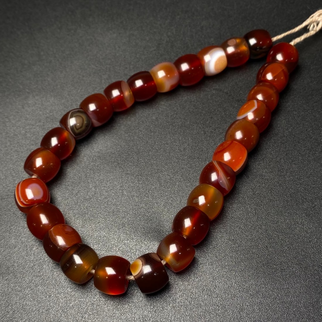 A Precious Agate Bracelets - 5