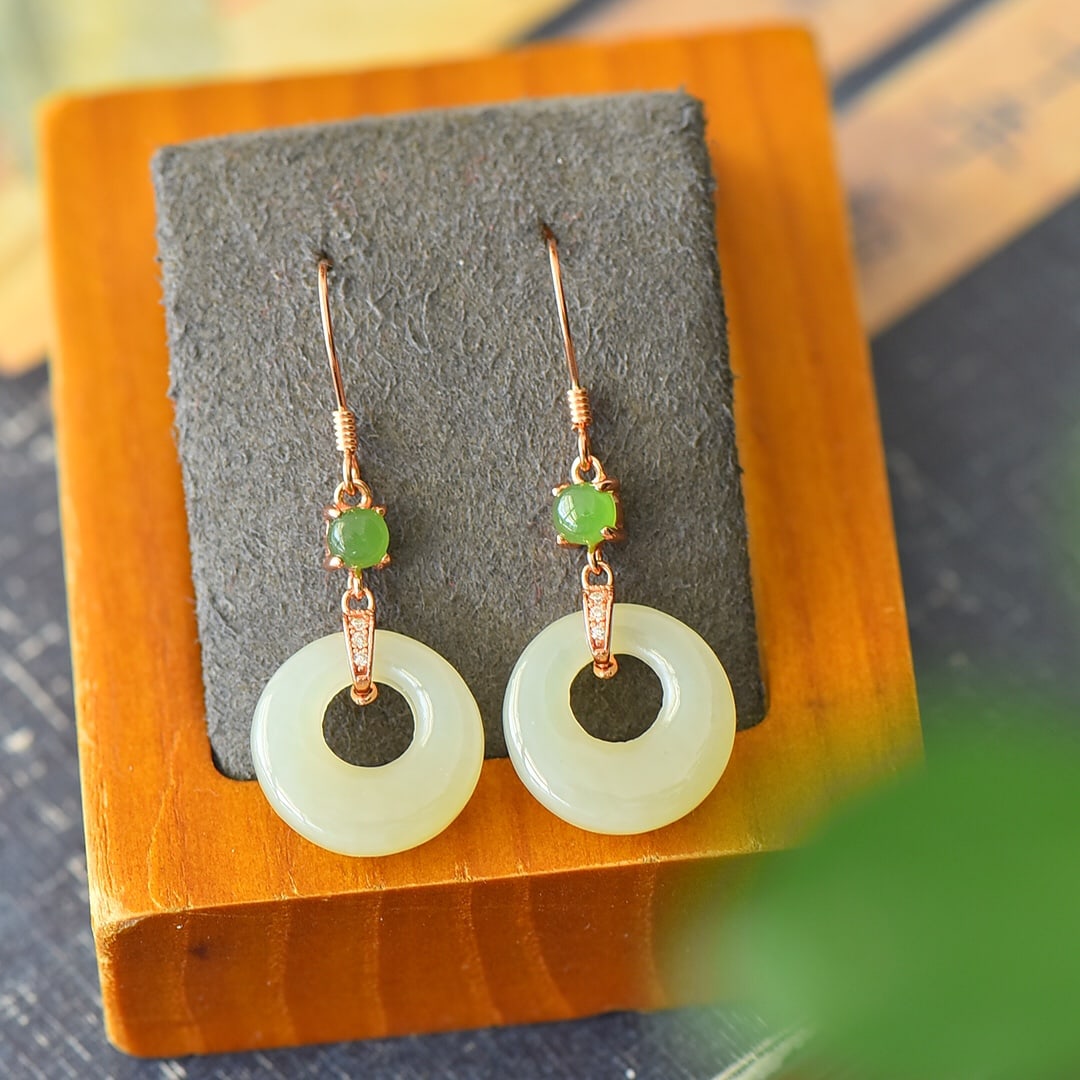 A Pair of Exquisite Sterling Silver-Gold Plated Inlaid White Jade Earrings,Inlaid Diamond: A Pair of Exquisite Sterling Silver-Gold Plated Inlaid White Jade Earrings,Inlaid Diamond,Size:0.6inx1.5in 