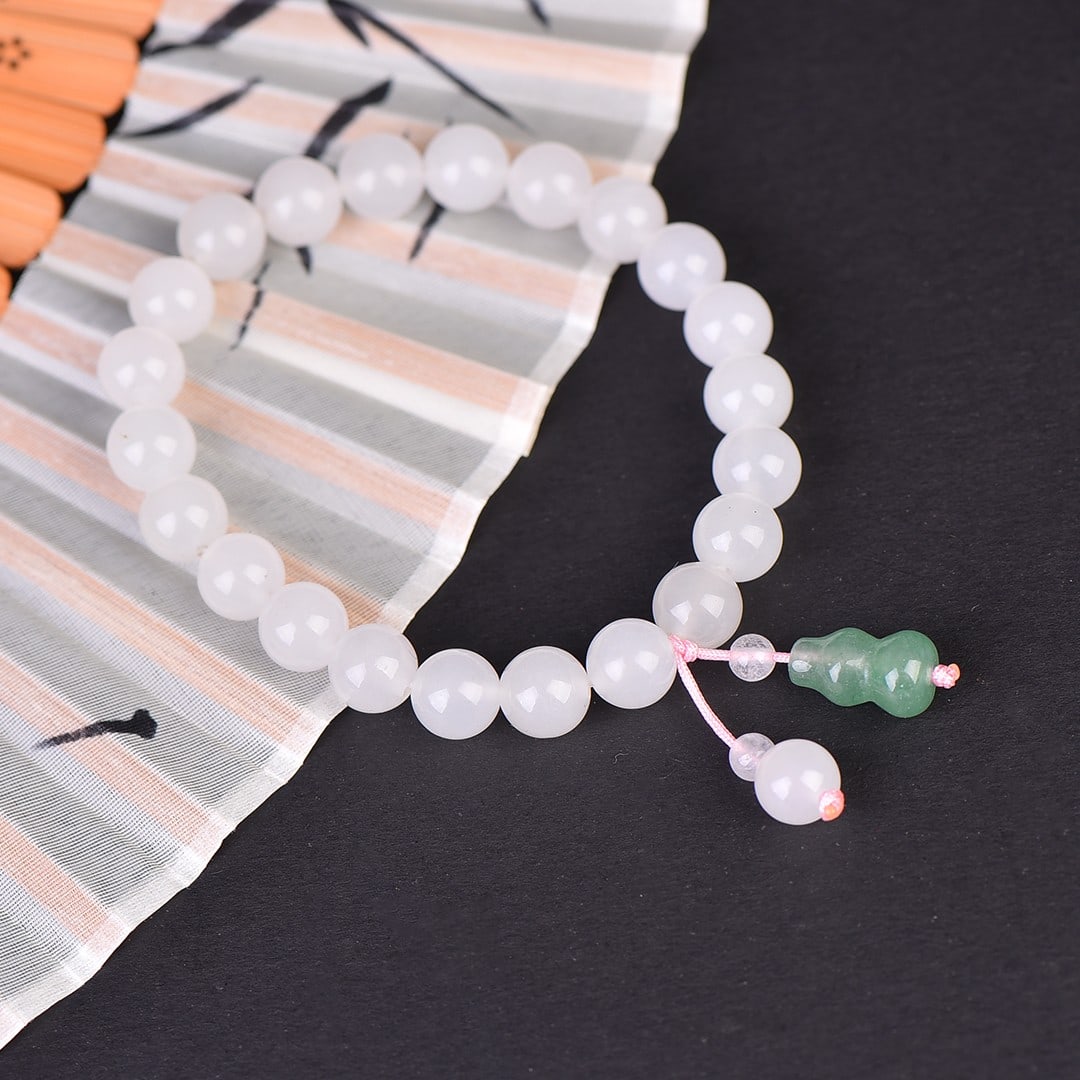 An Exquisite White Jade Bracelets - 2