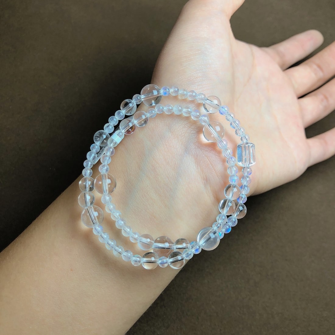 An Exquisite Crystal Bracelets - 2