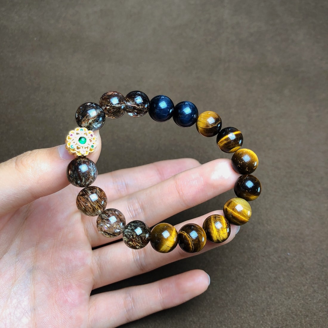 An Exquisite Crystal Bracelets - 4