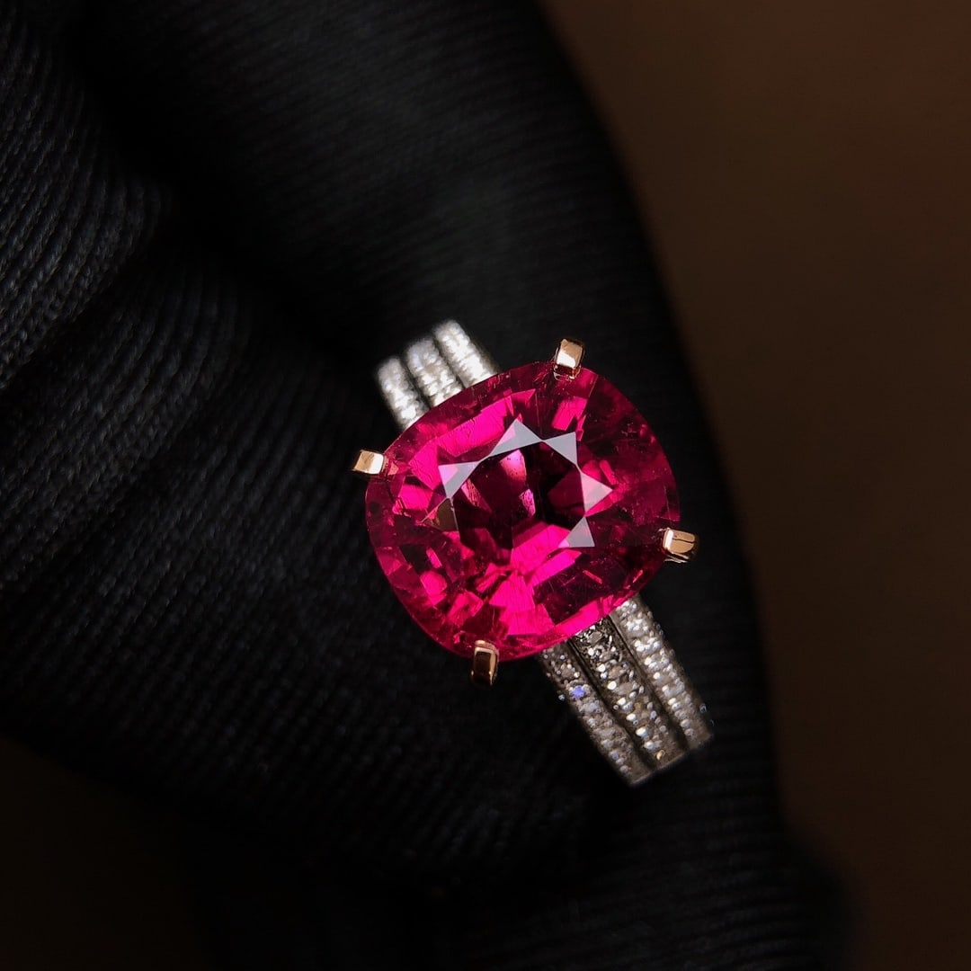 4.41Ctw Natural Tourmaline Ring (1 of 5)