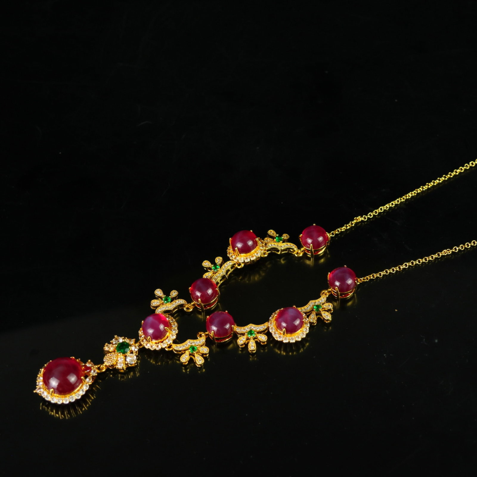 An Exquisite Necklace - 9