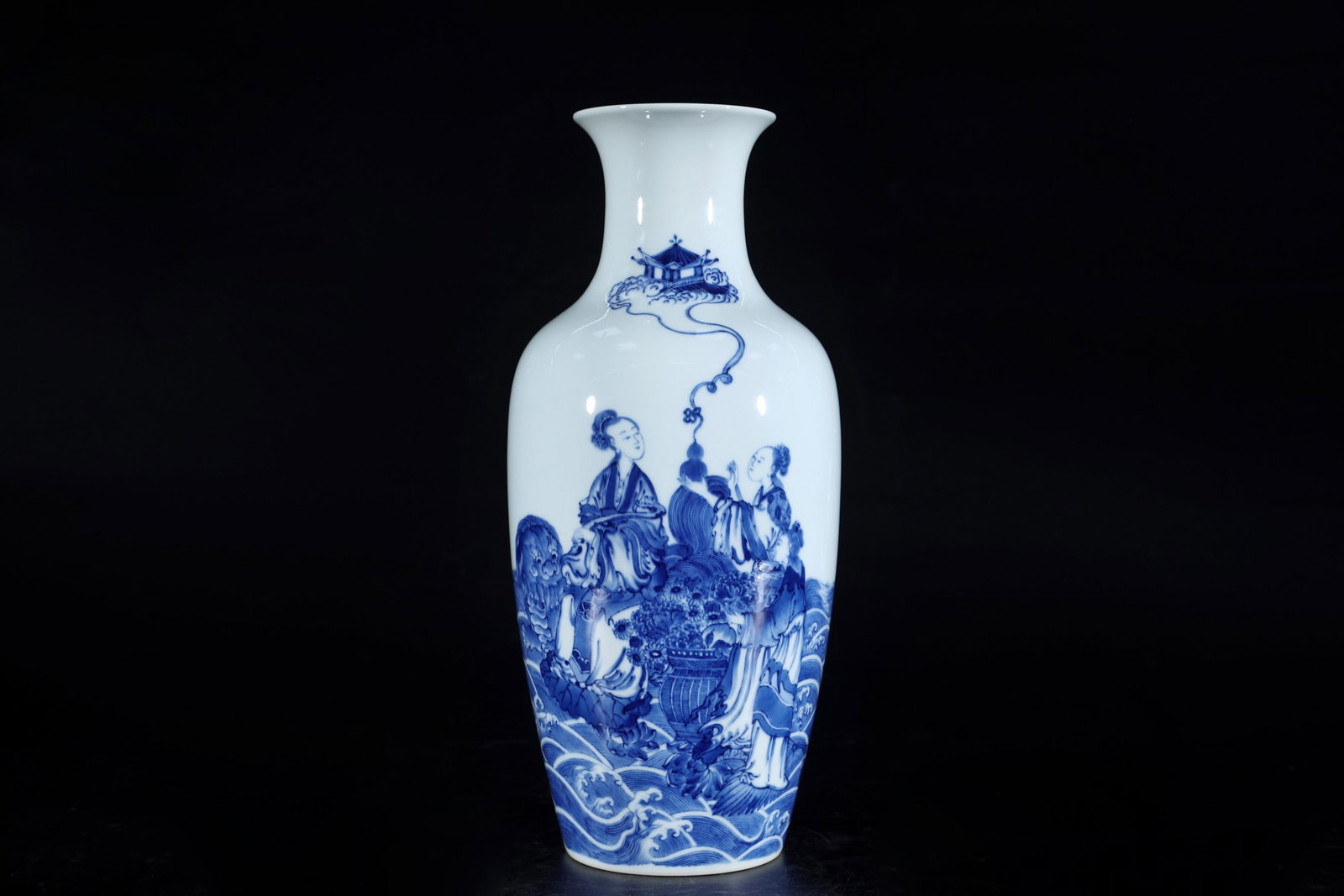An Exquisite Blue and White Character and Story Pattern Vase (1 of 9)