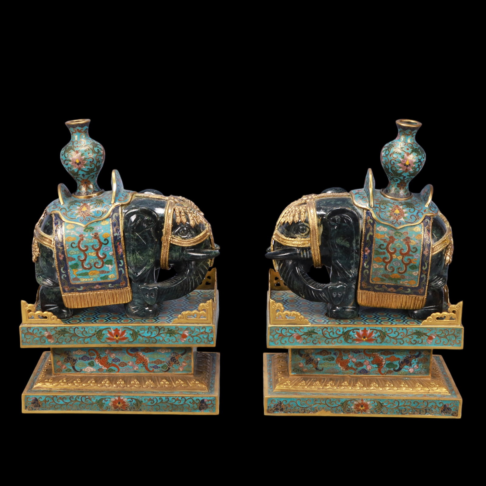 A Exquisite A pair of Cloisonne Lotus Pattern Elephant Ornament: A Exquisite A pair of Cloisonne Lotus Pattern Elephant Ornament Qing Dynasty, China Qianlong Four-character Mark Size:8.3inx4.3inx12.2in