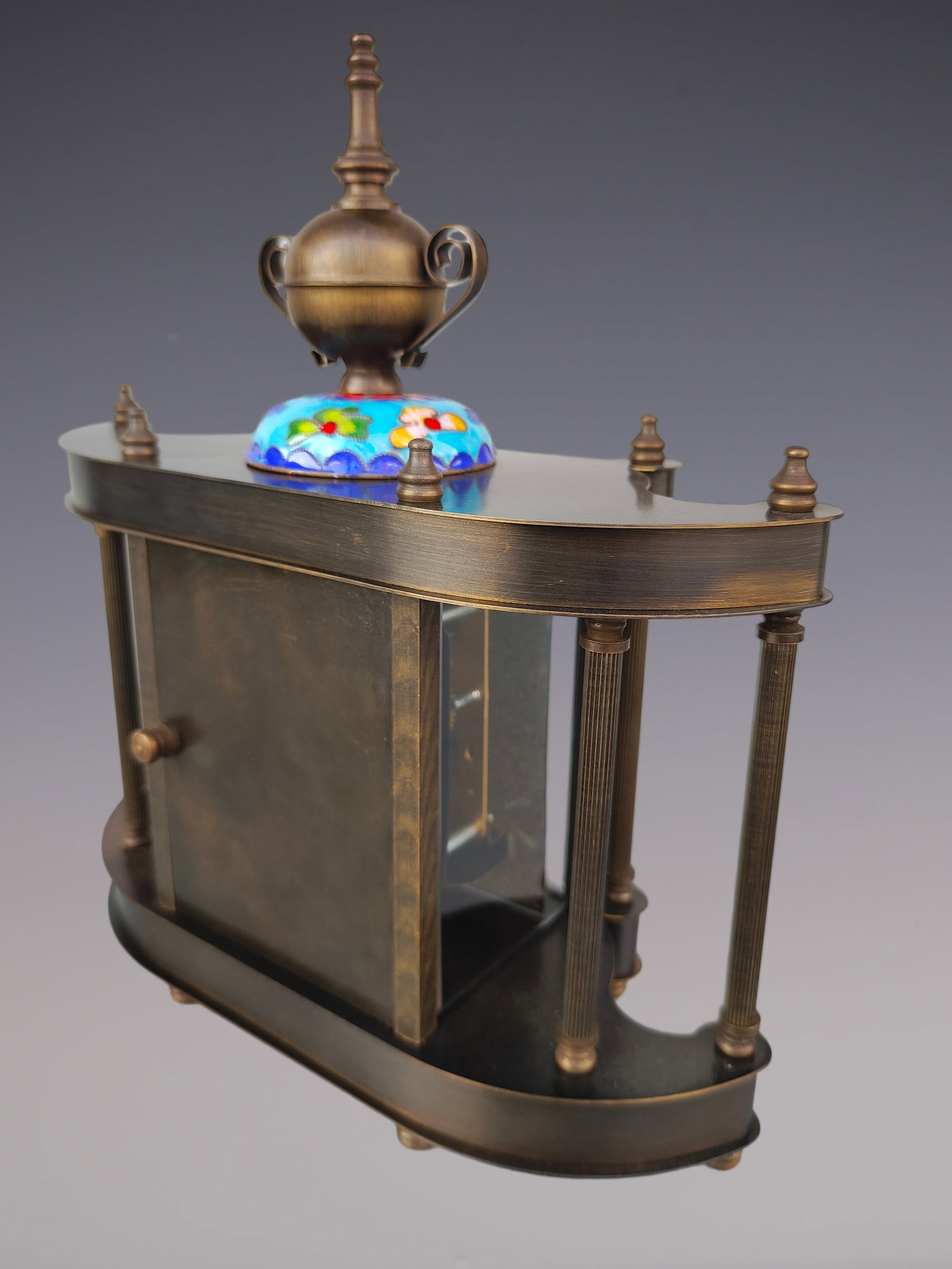 An Exquisite Bronze Lotus Pattern Clock - 4