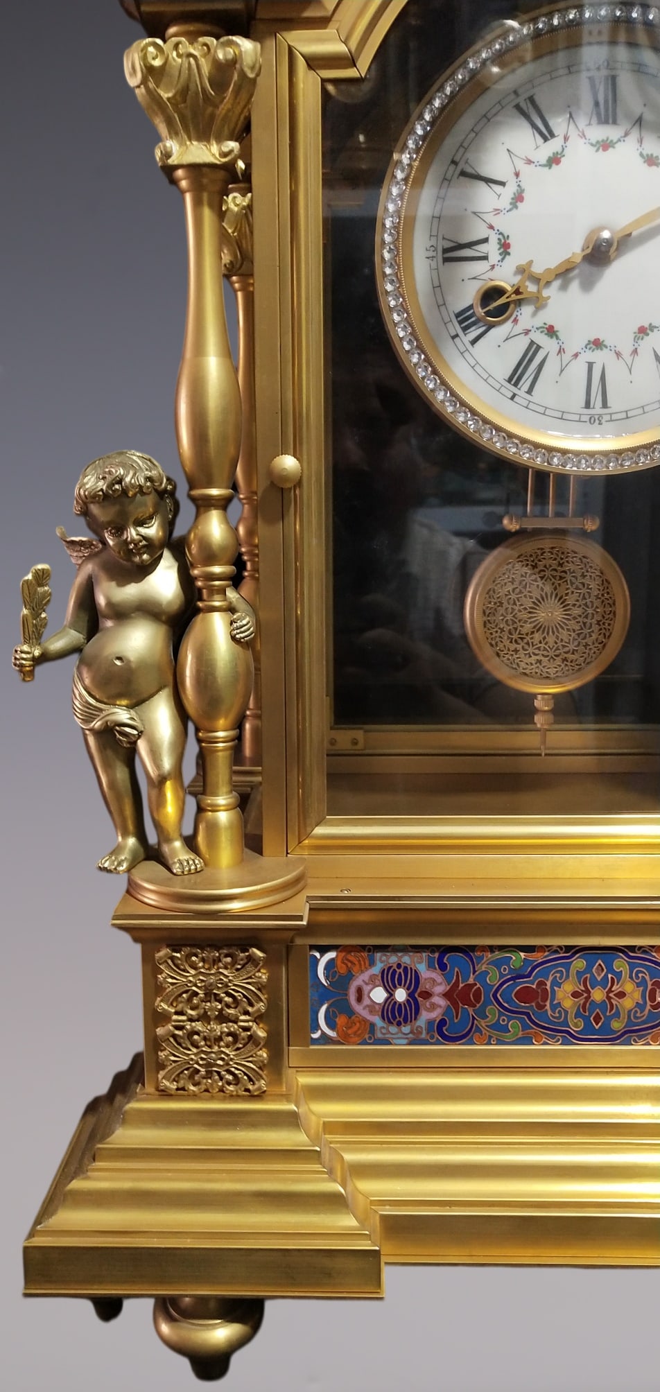 An Exquisite Gilt Bronze Lotus Pattern Clock - 2