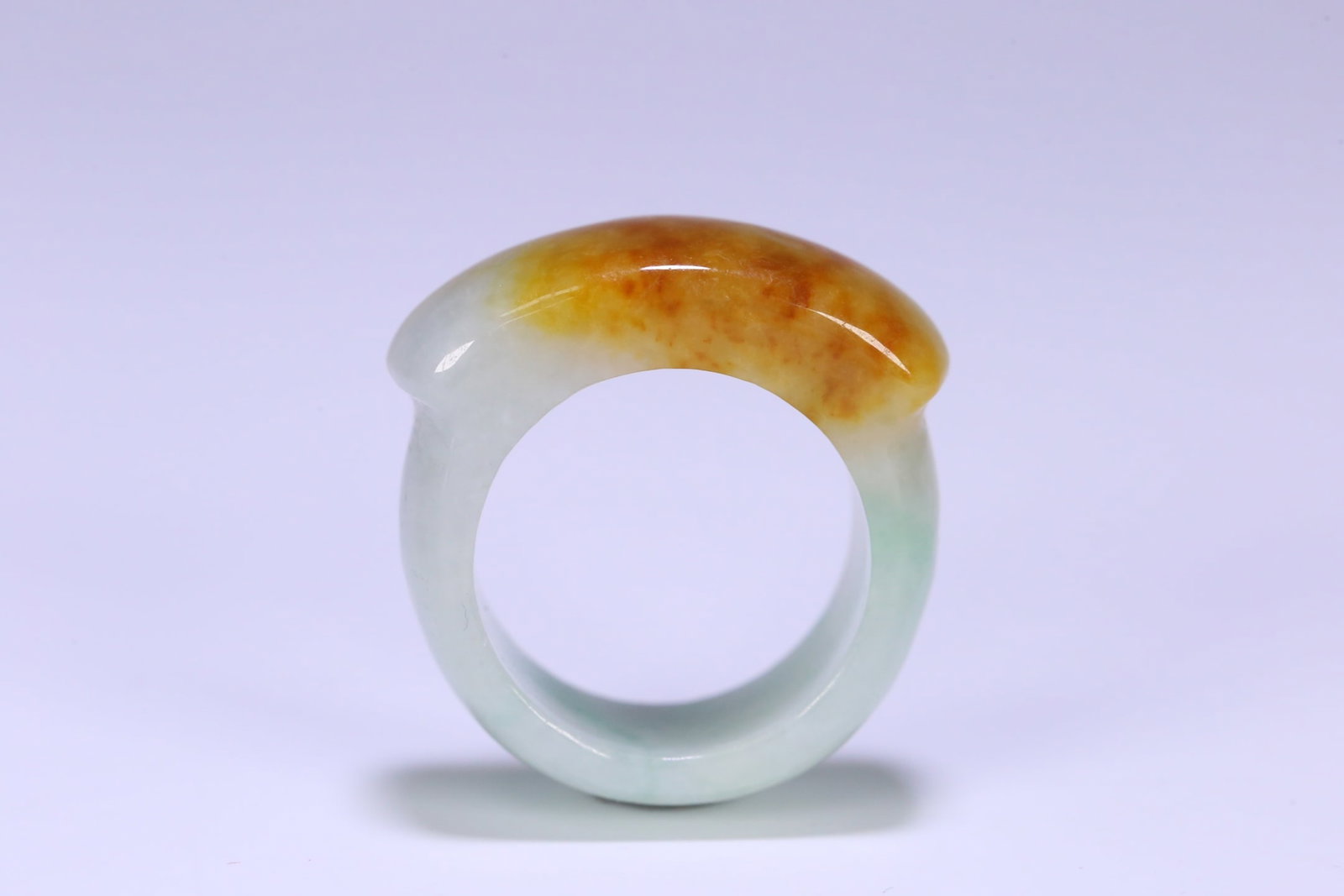 An Exquisite Jadeite Ring - 3
