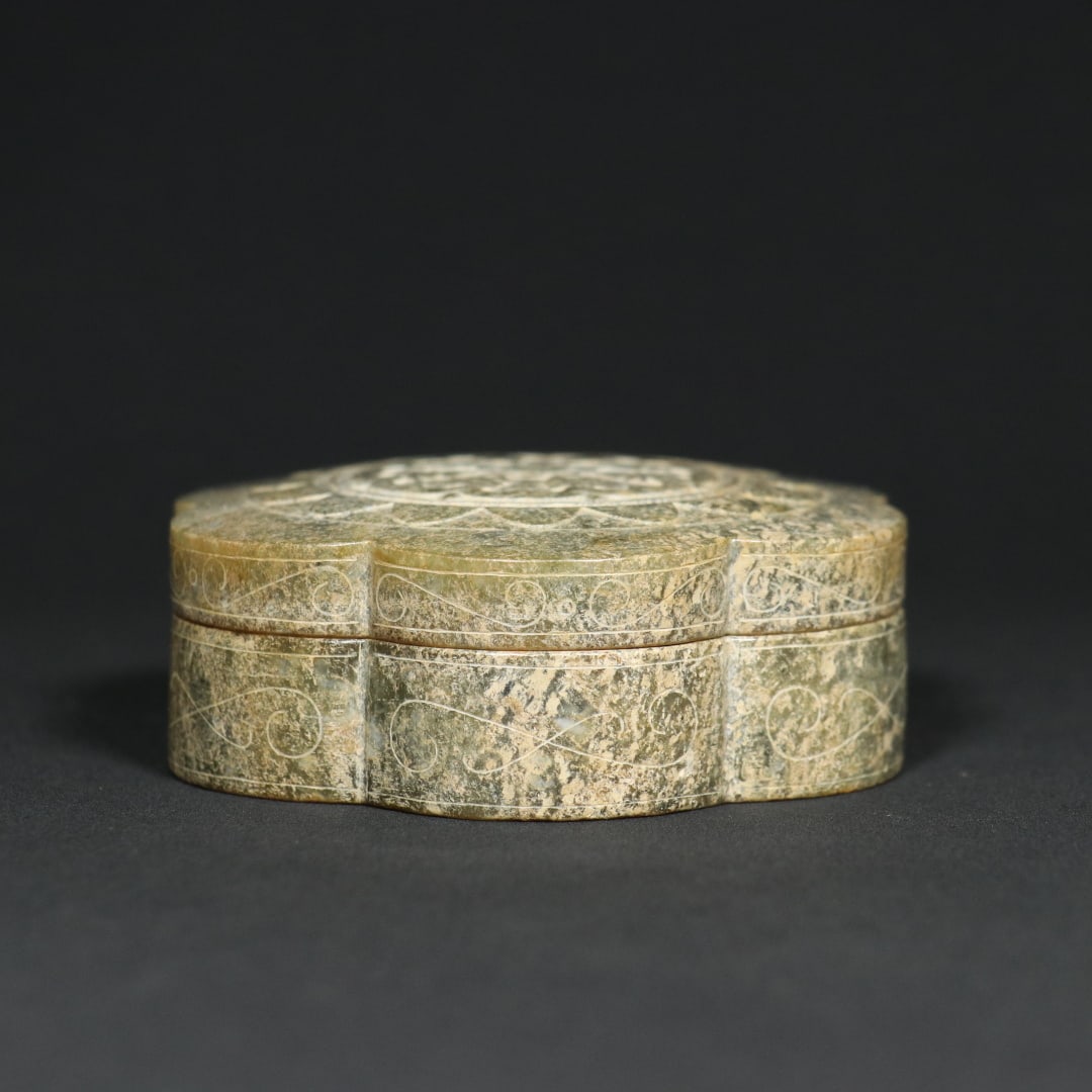 An Exquisite White Jade Flower Pattern Box - 7