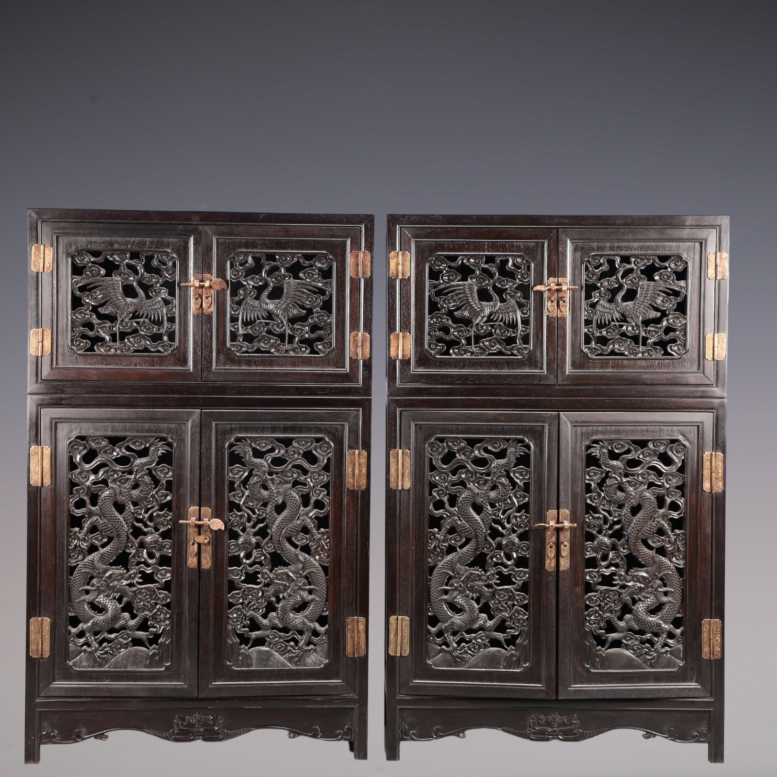 A Exquisite A pair of Zitanwood Crane Pattern Dragon Pattern Box: A Exquisite A pair of Zitanwood Crane Pattern Dragon Pattern Box Qing Dynasty, China Size:15.4inx7.1inx24.8in