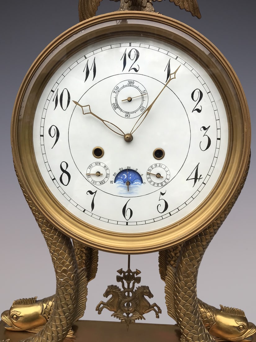 An Exquisite Bronze Clock - 6