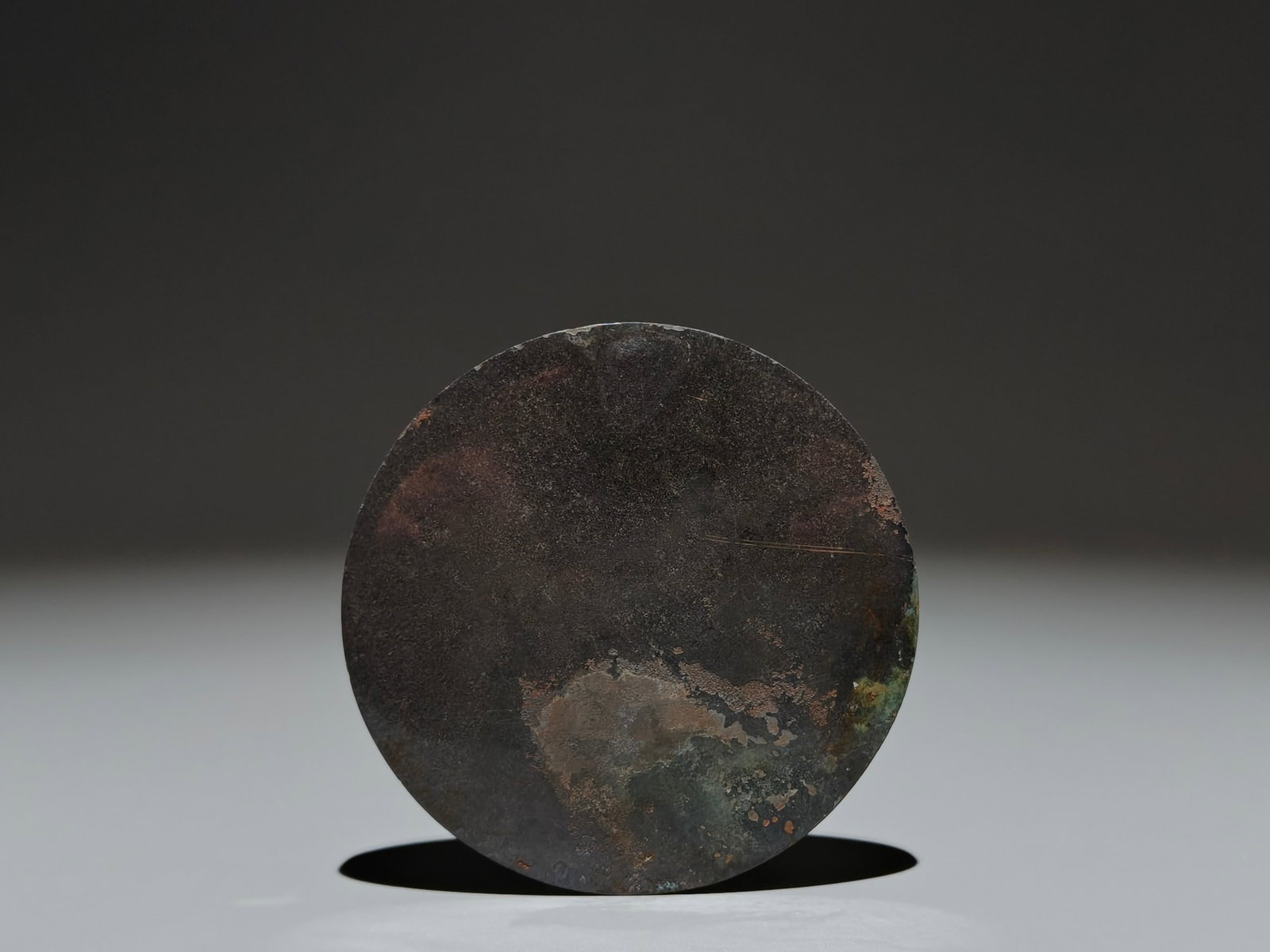 An Archaic Bronze Phoenix Pattern Mirror - 7