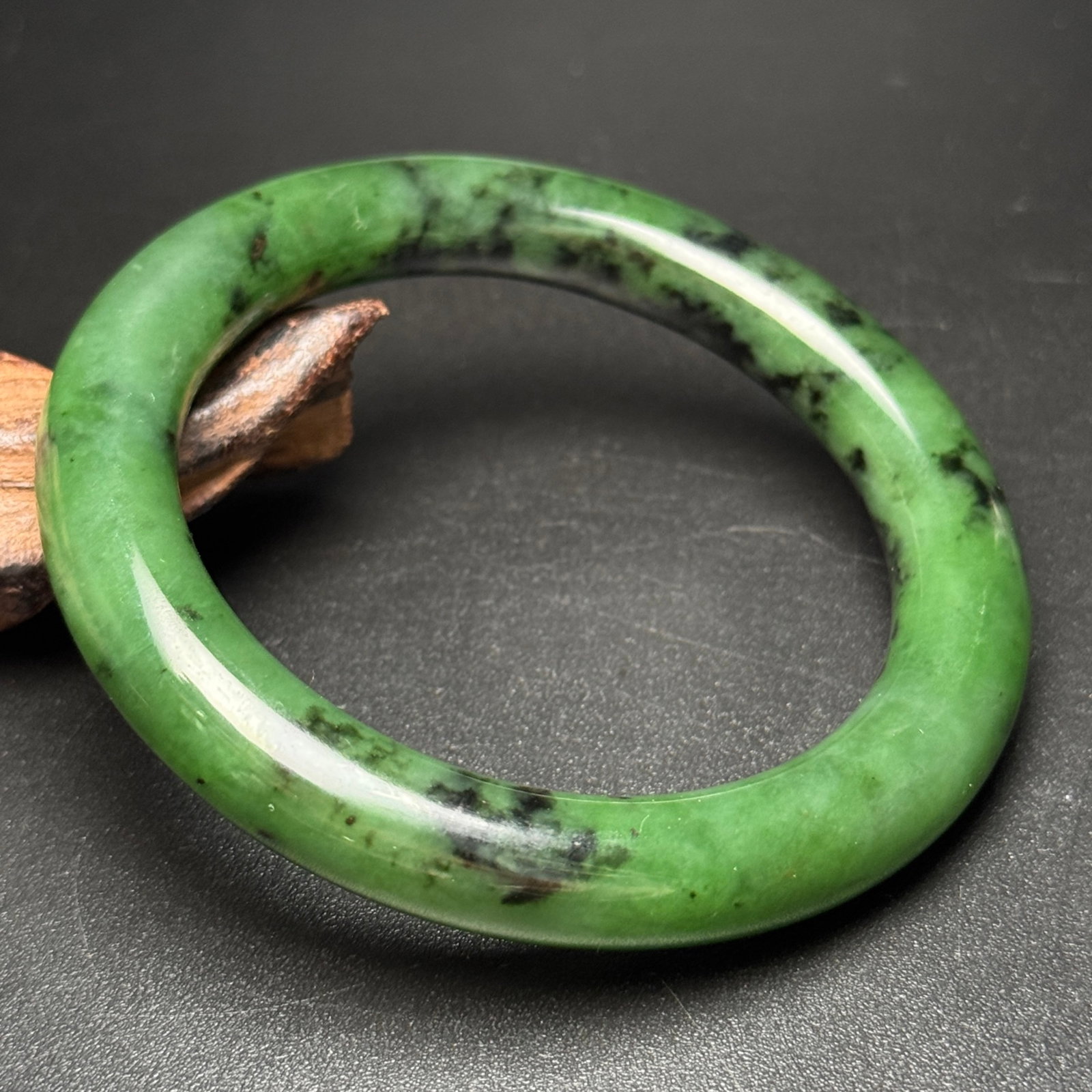 An Exquisite Jasper Bracelets - 4