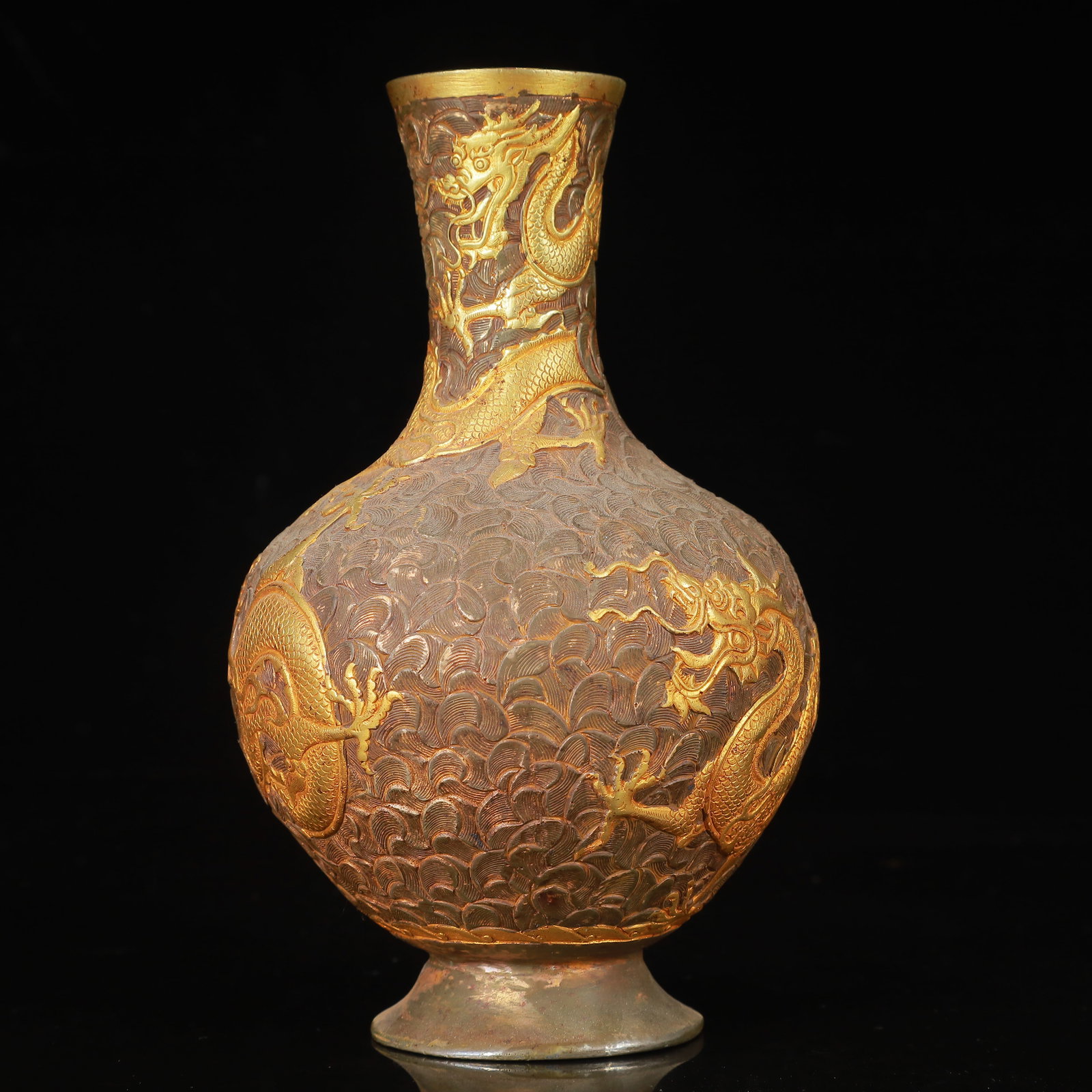 An Exquisite Gilt Silver Dragon Pattern Vase - 10