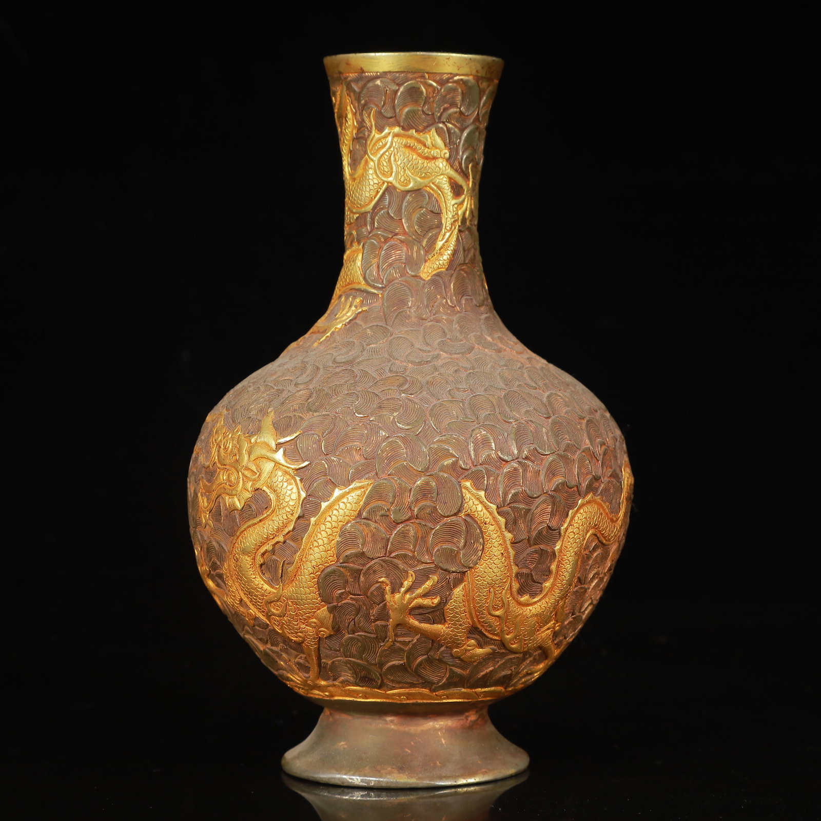 An Exquisite Gilt Silver Dragon Pattern Vase - 11