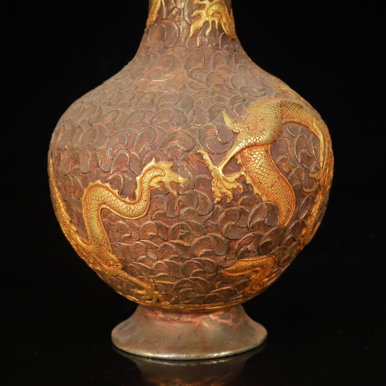 An Exquisite Gilt Silver Dragon Pattern Vase - 6