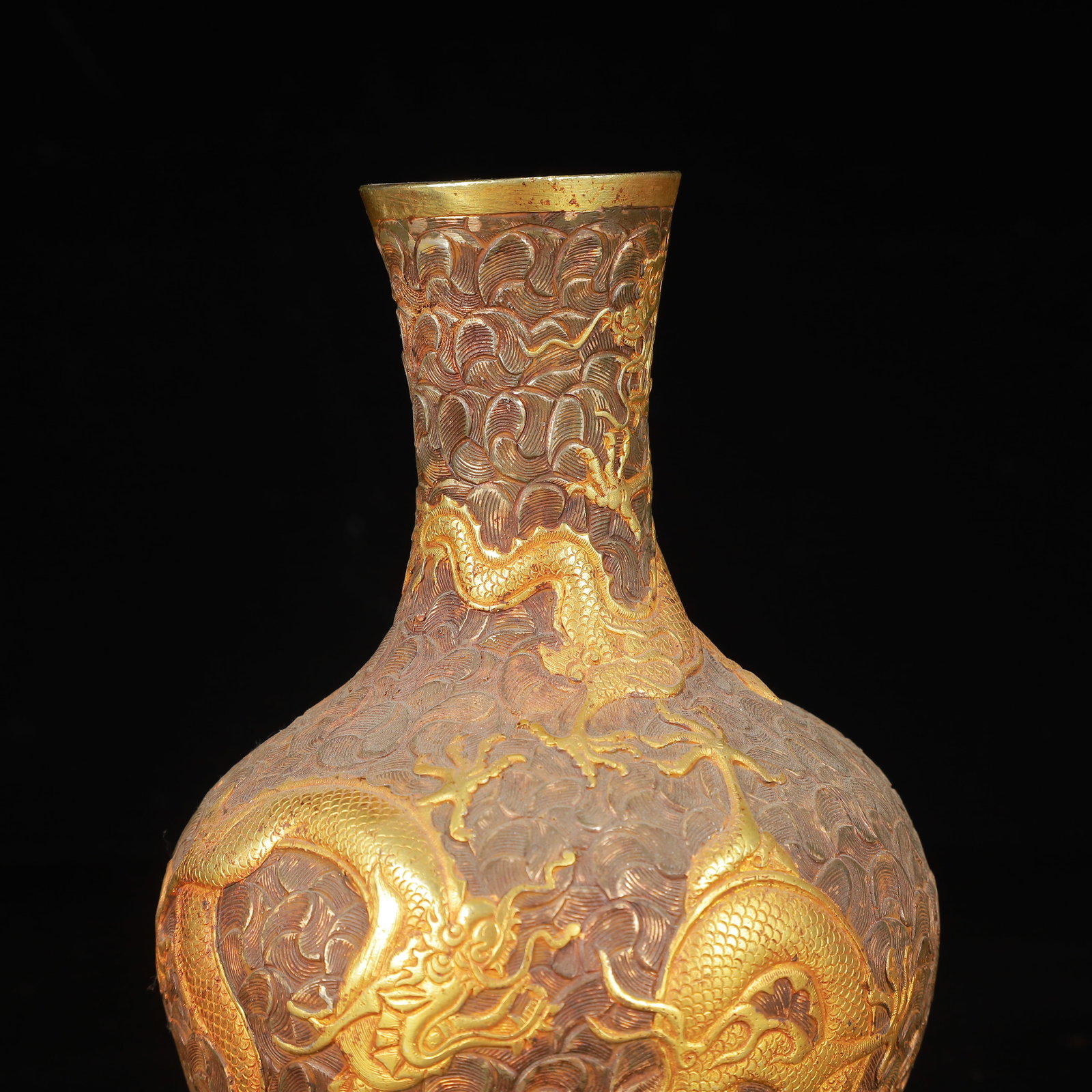 An Exquisite Gilt Silver Dragon Pattern Vase - 8
