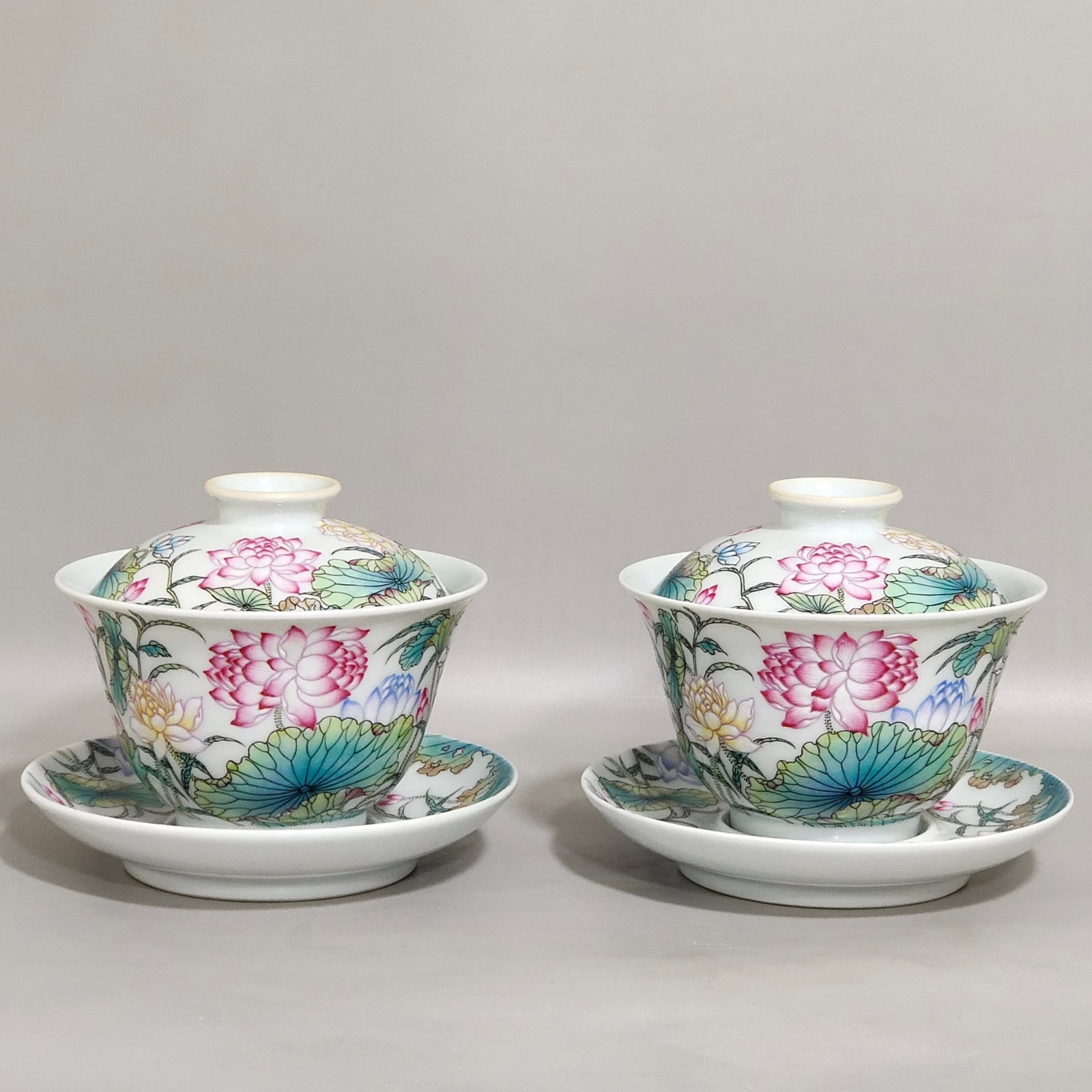 A Pair of Exquisite Famille-Rose Lotus Pattern Cover Bowls (1 of 9)