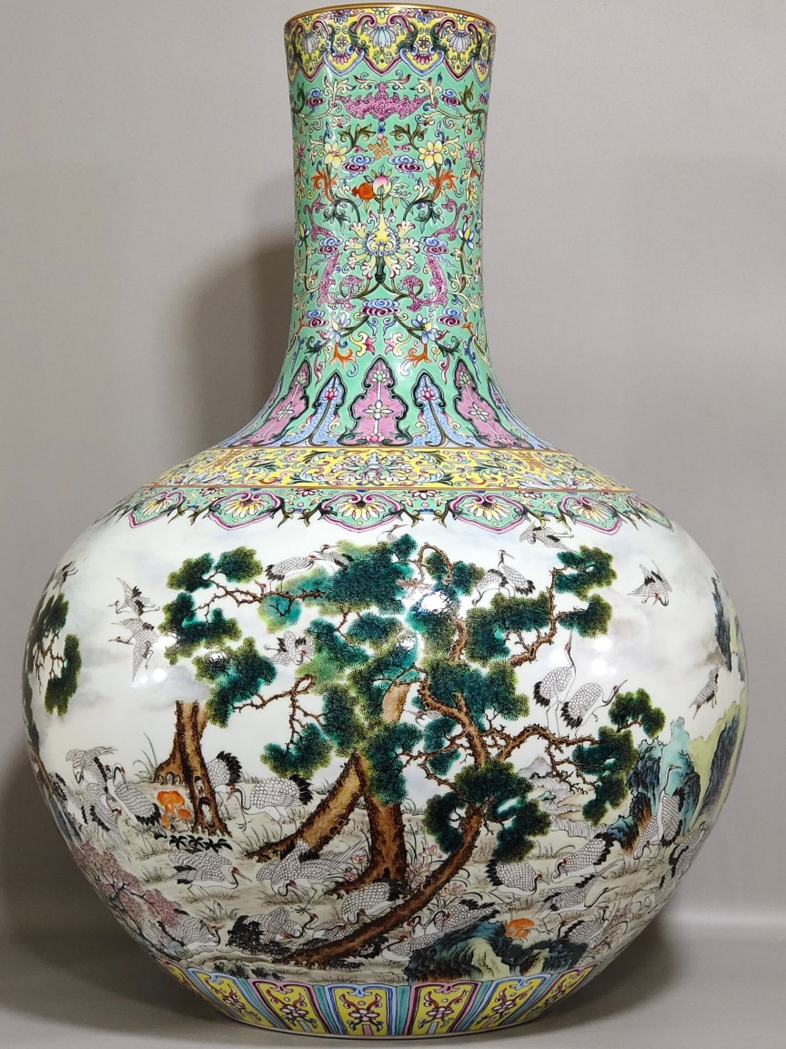 A Huge Famille-Rose Green Ground Painted Gold Pine and Crane Pattern Vase,With Poem (1 of 9)