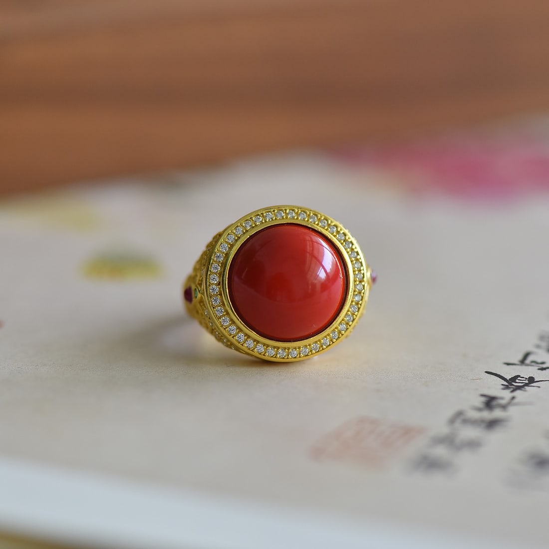 An Exquisite Sterling Silver-Gold Plated Inlaid Cinnabar Ring,Inlaid Diamond: An Exquisite Sterling Silver-Gold Plated Inlaid Cinnabar Ring,Inlaid Diamond,Size:14mmx14mm 寓意:破茧成蝶、翩翩起舞 