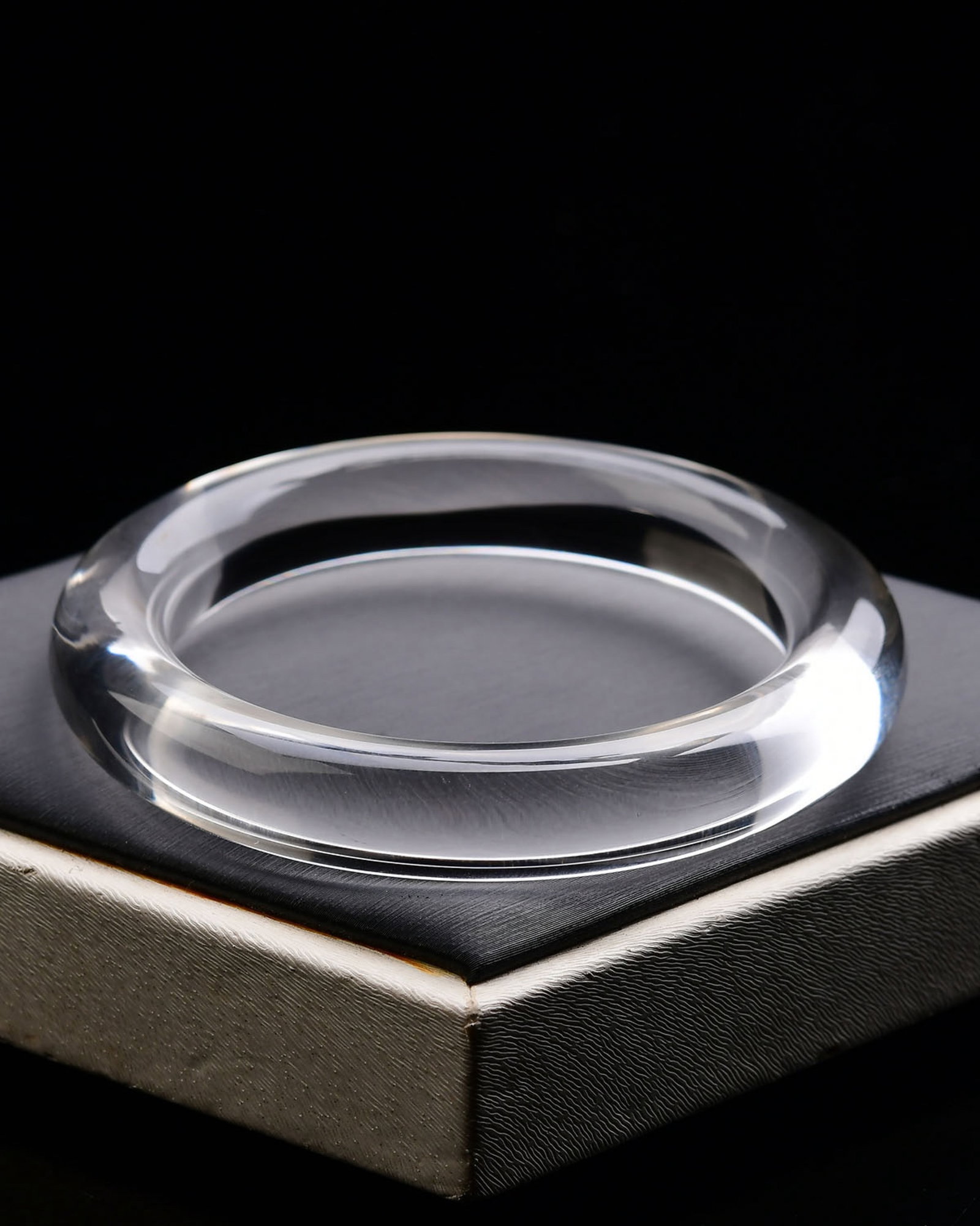 An Exquisite Crystal Bracelets - 2